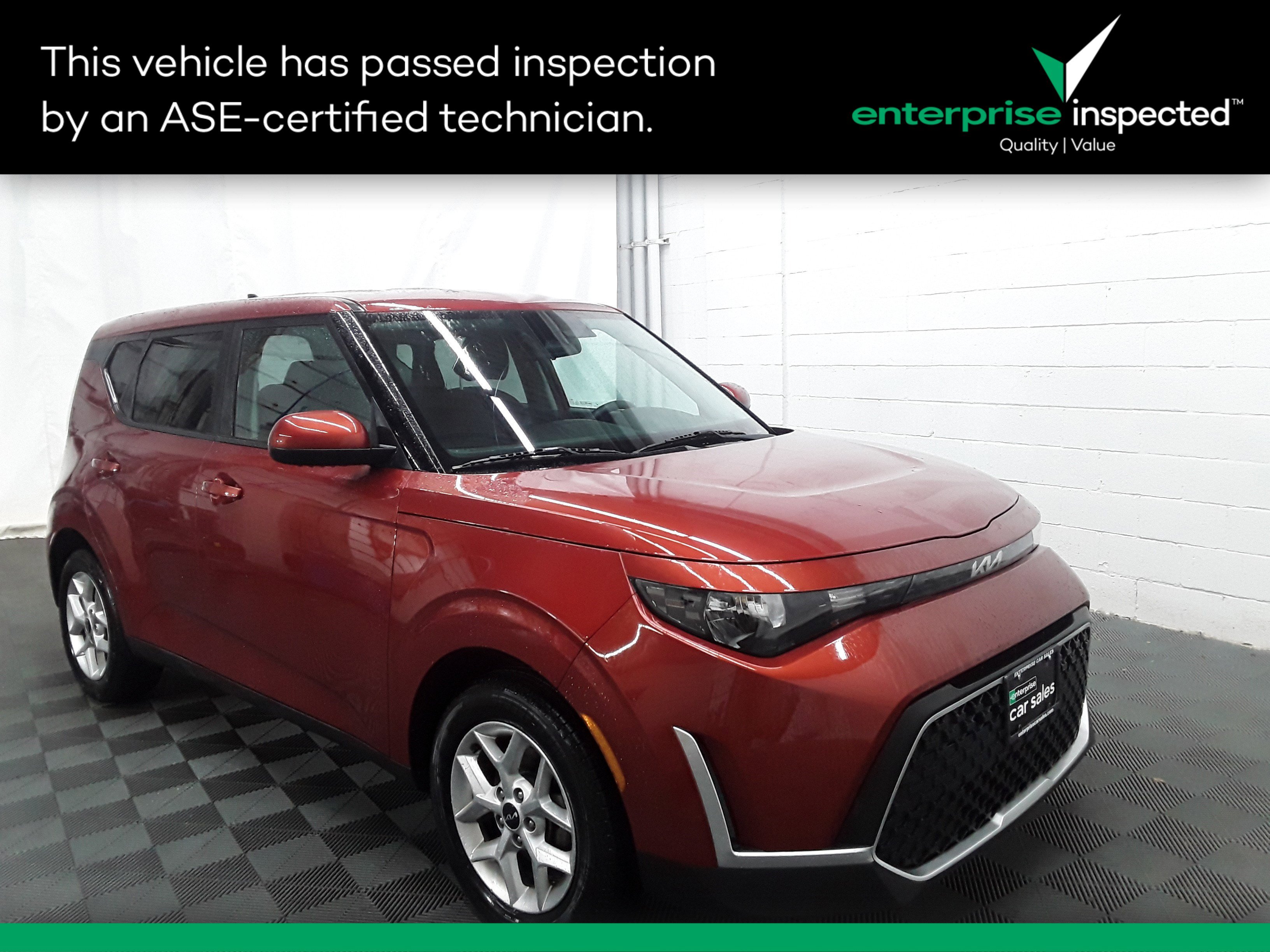 Used 2023 Kia Soul LX IVT