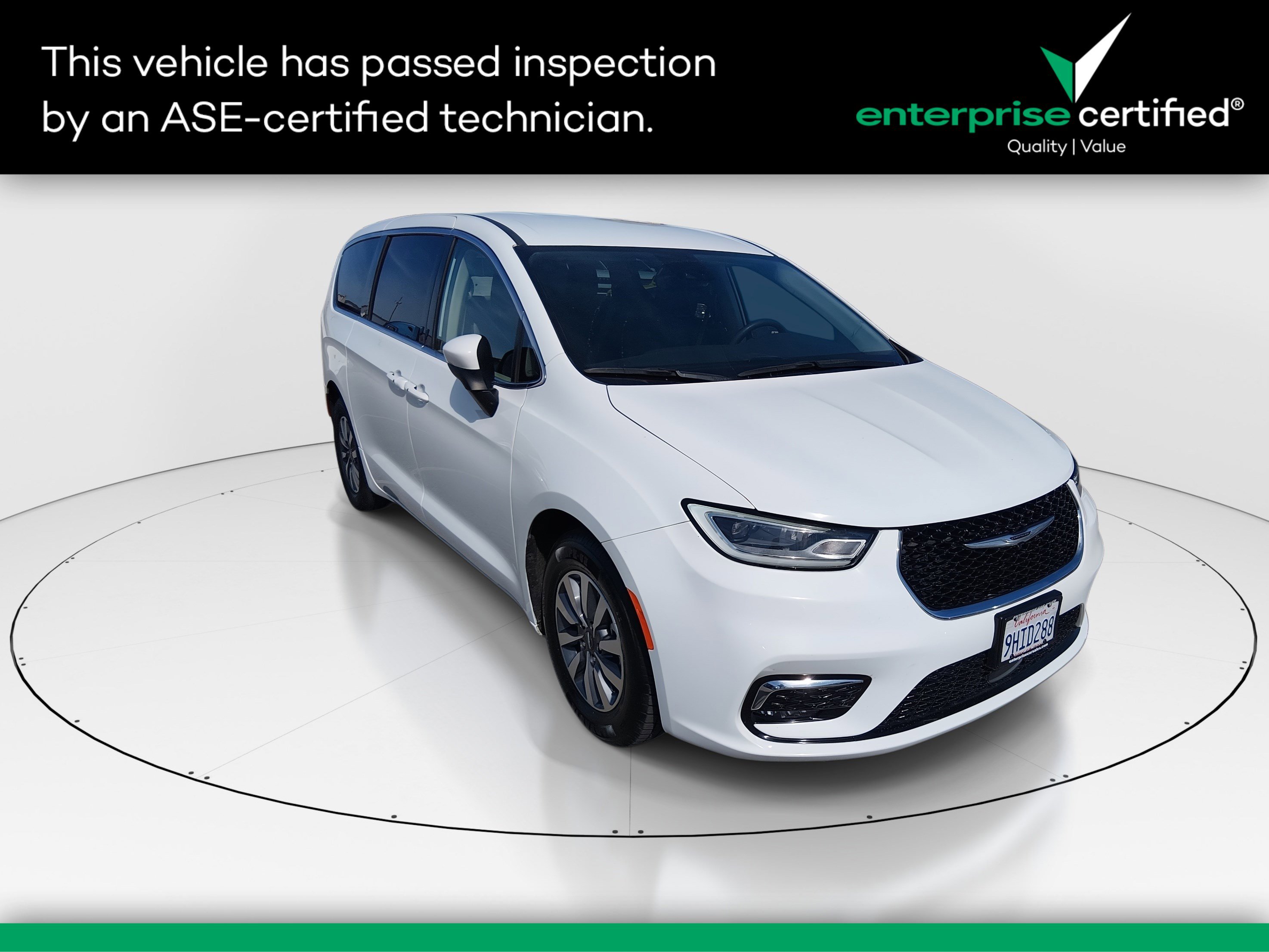 2023 Chrysler Pacifica Hybrid Touring L