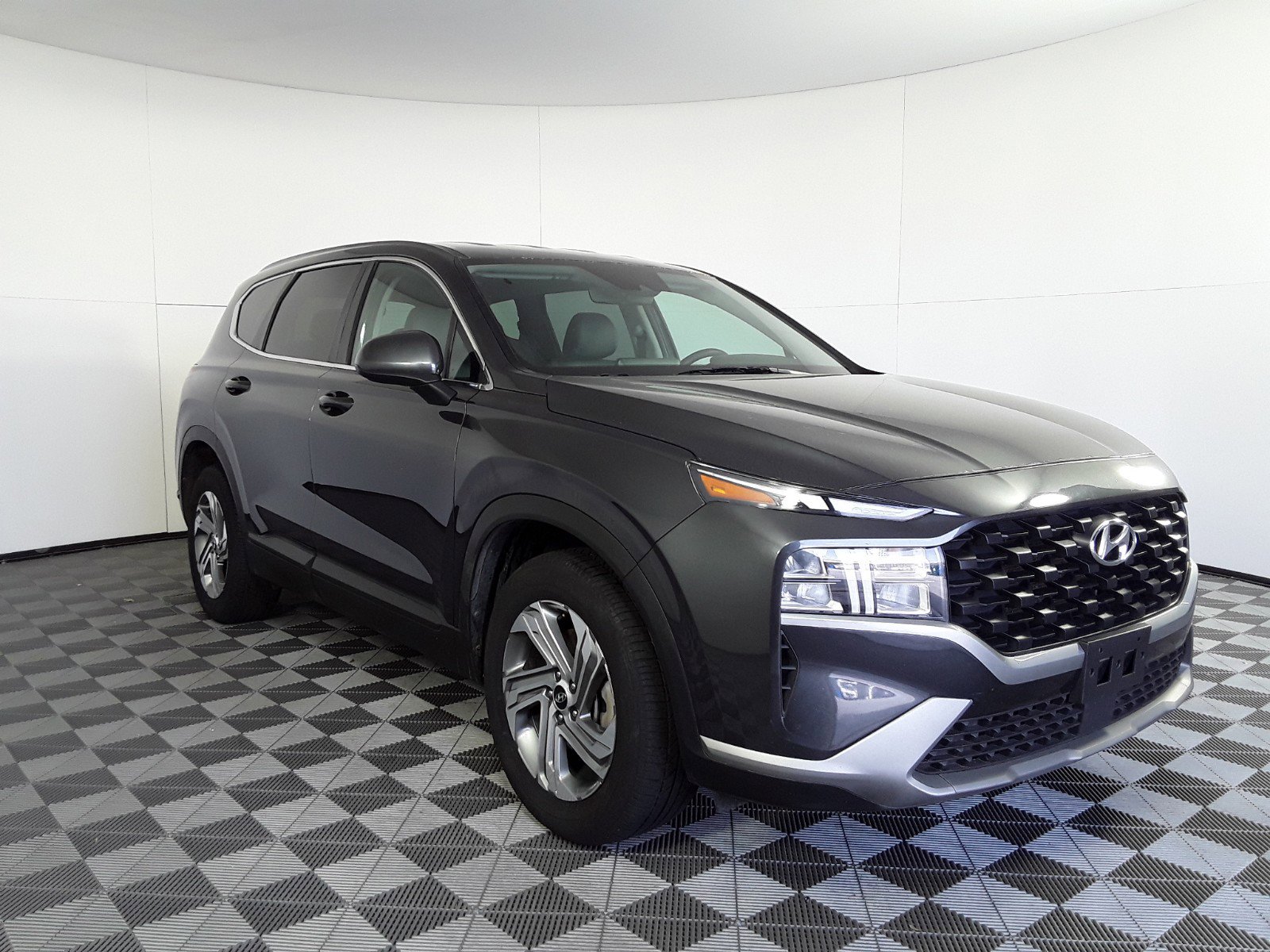 2023 Hyundai Santa Fe SE FWD