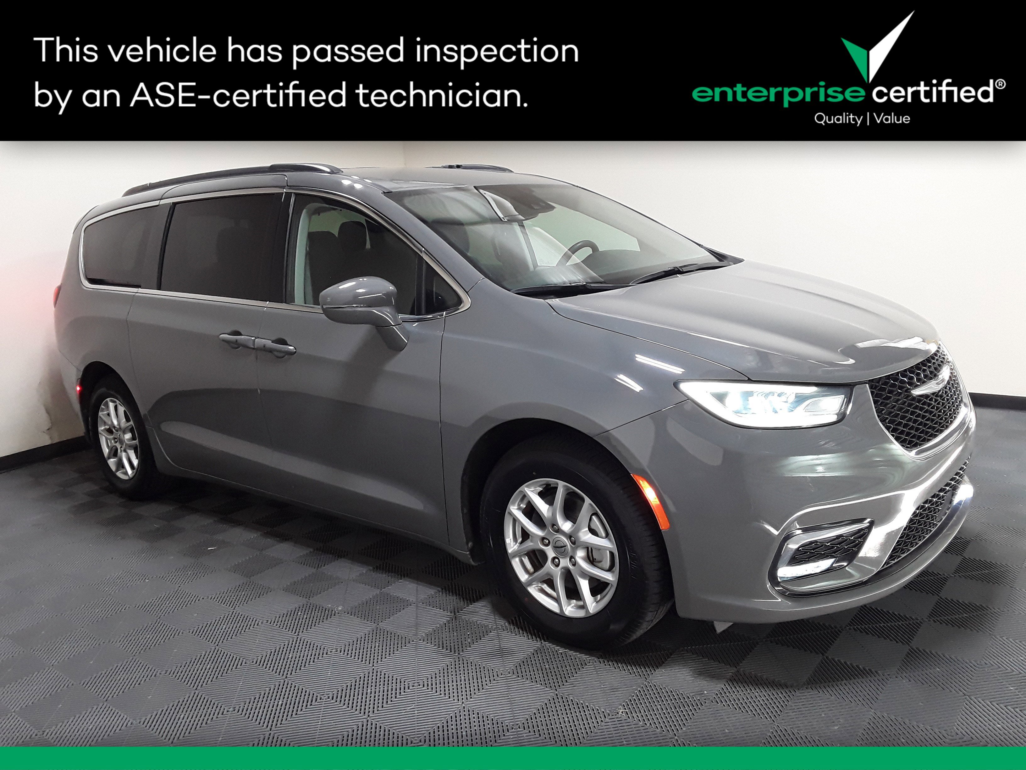 2022 Chrysler Pacifica Touring L FWD