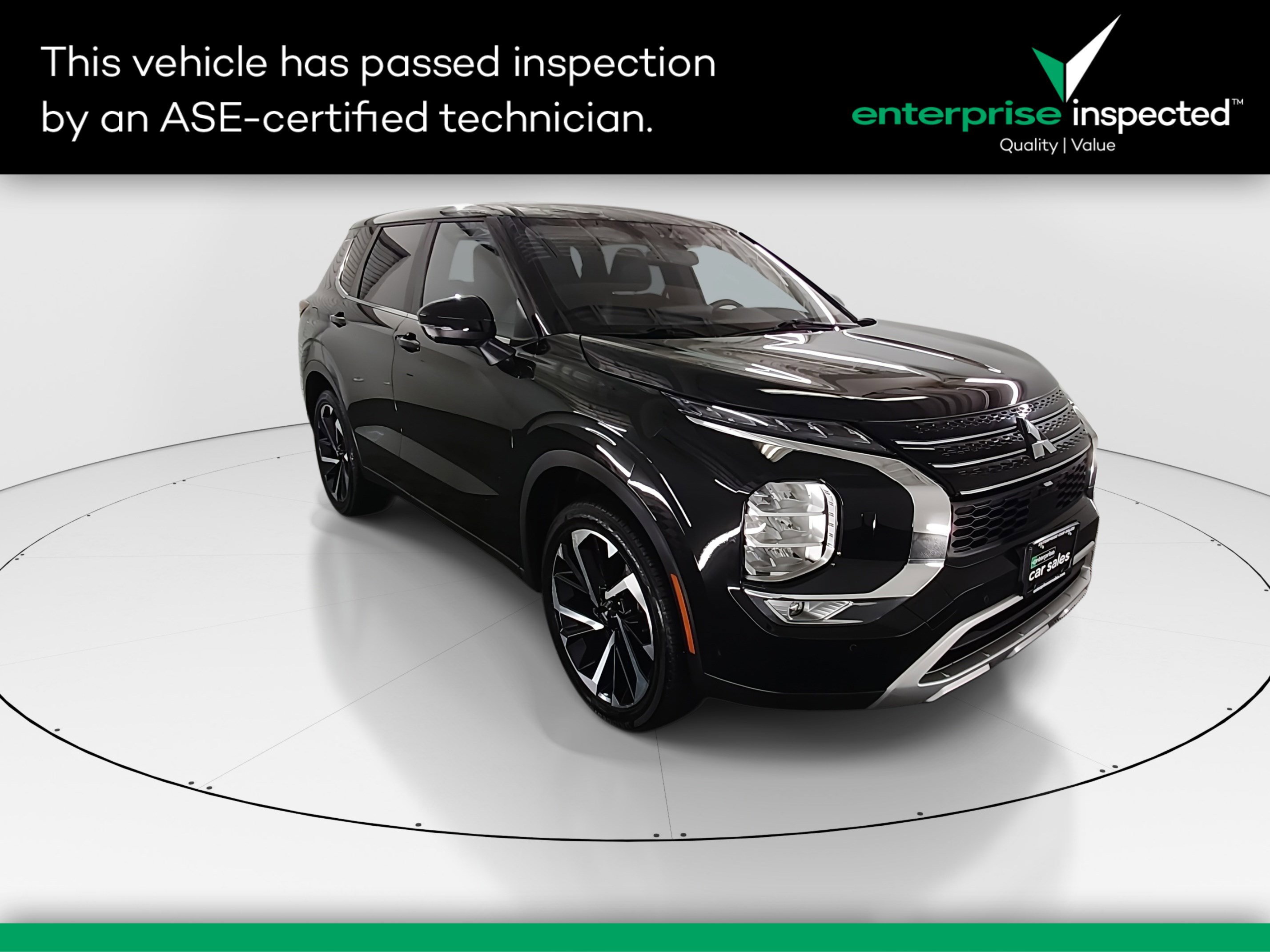 2024 Mitsubishi Outlander SE