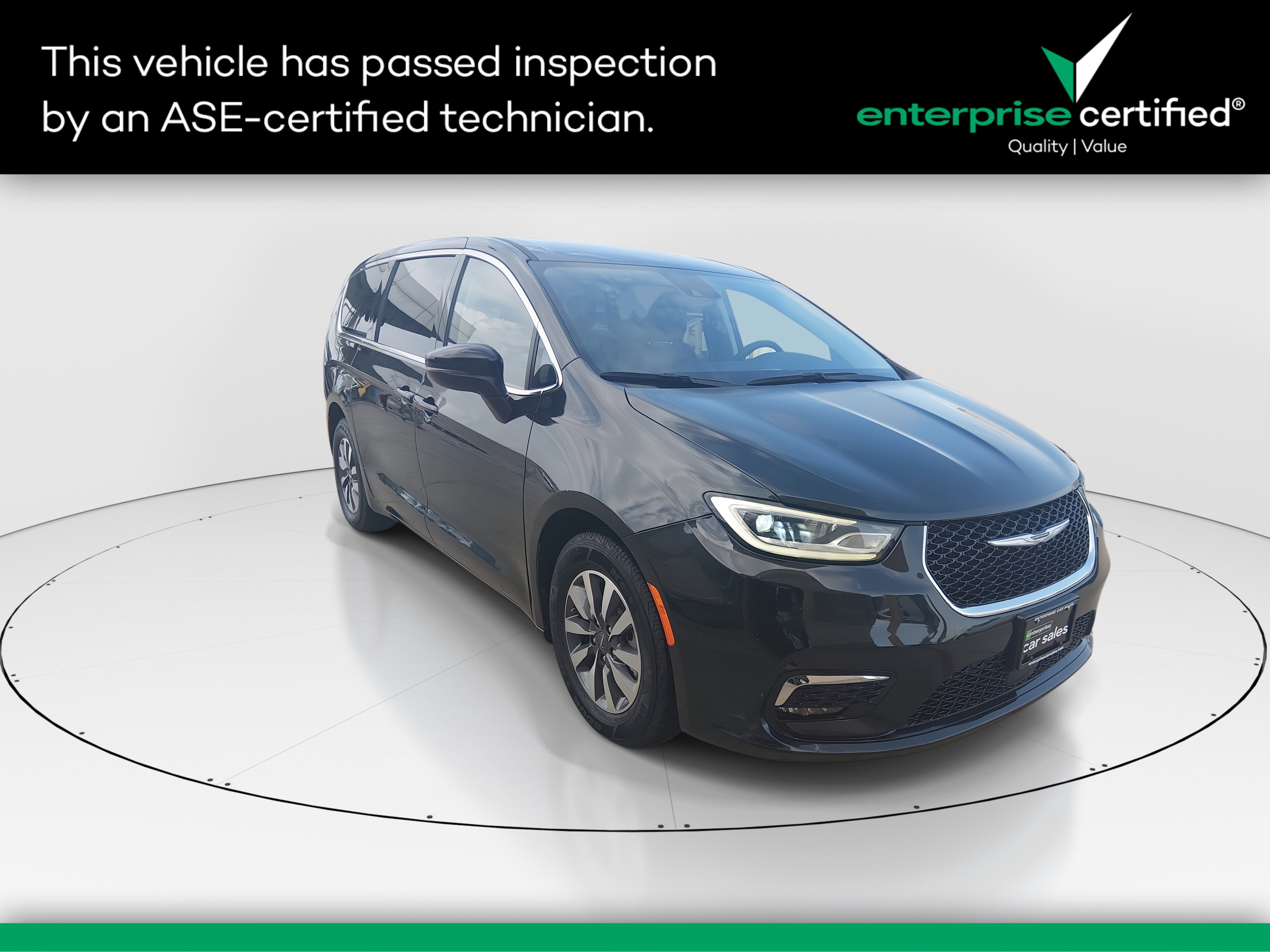 Used 2023 Chrysler Pacifica Hybrid Touring L FWD