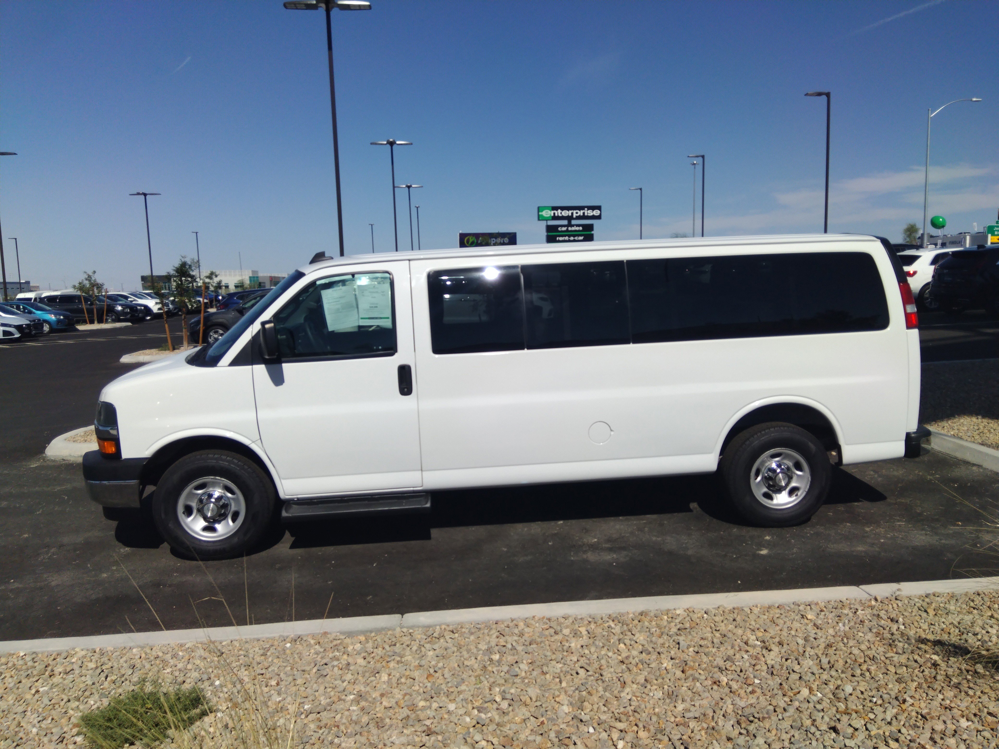 2020 Chevrolet Express Passenger RWD 3500 155