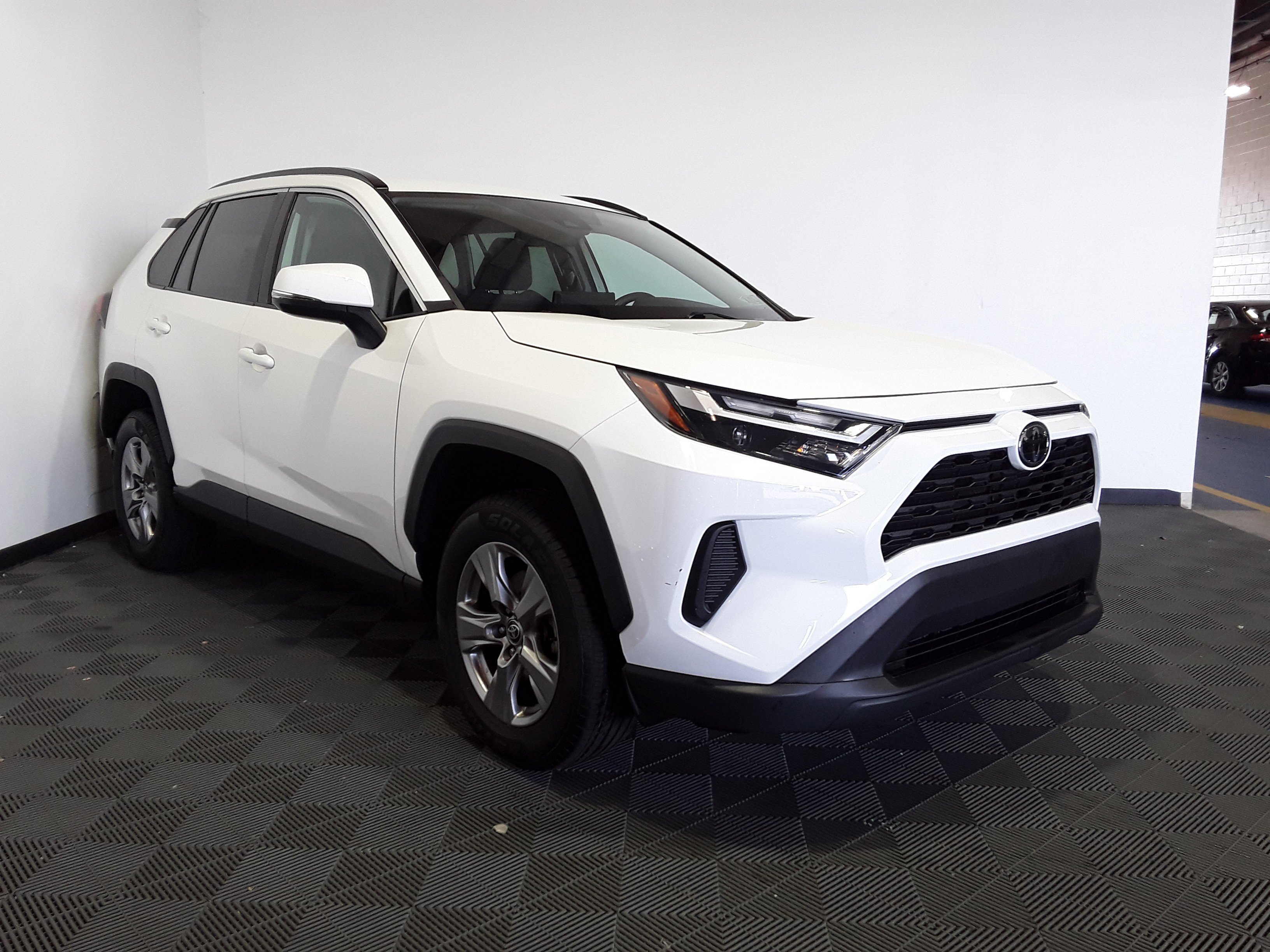 2022 Toyota RAV4 XLE AWD
