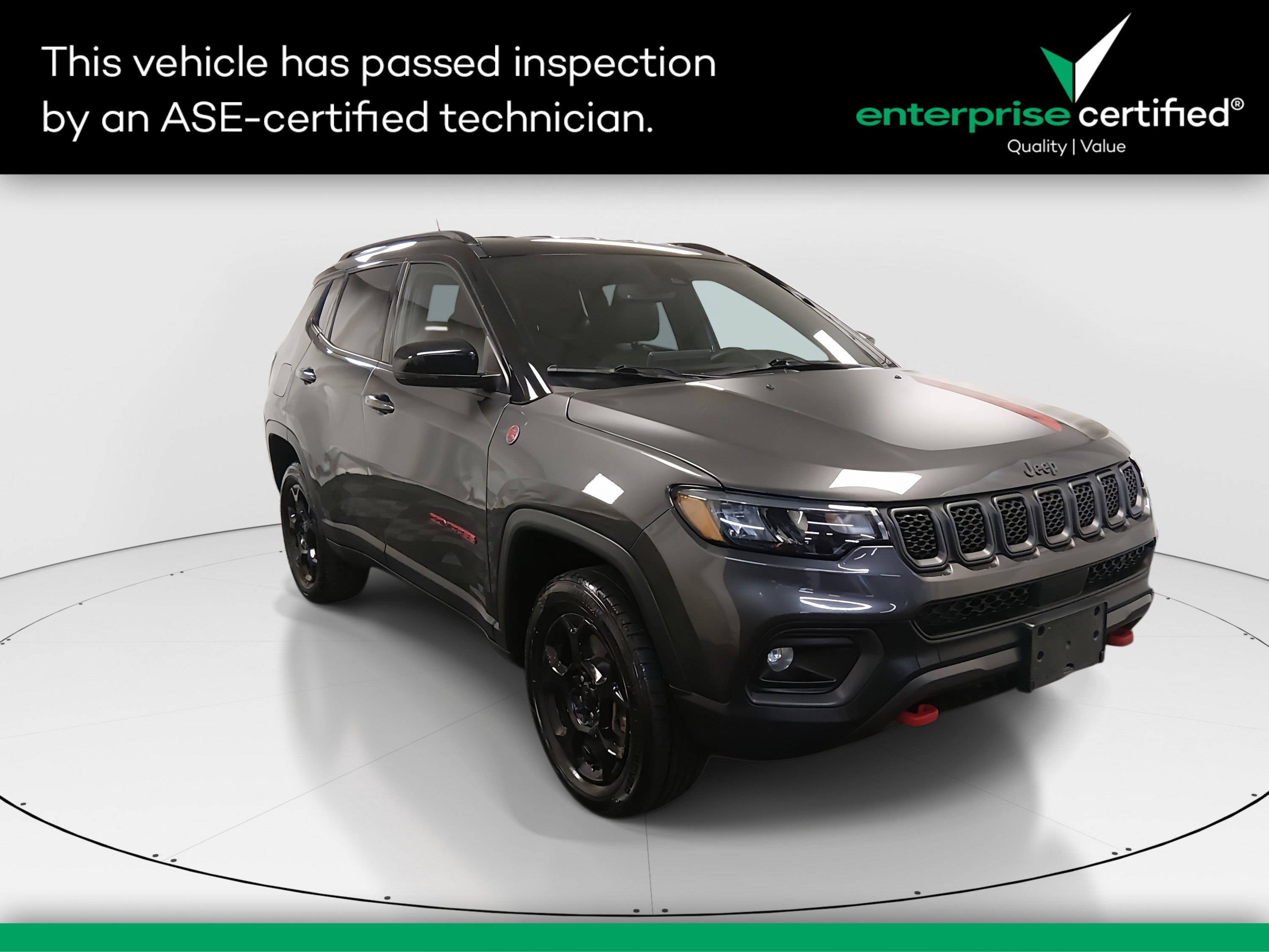 2023 Jeep Compass Trailhawk's photo