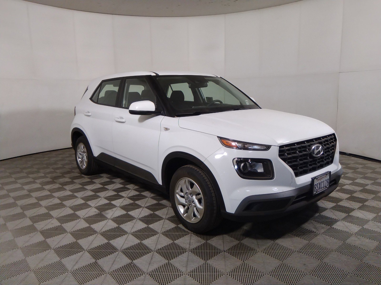 Used 2021 Hyundai Venue SE IVT