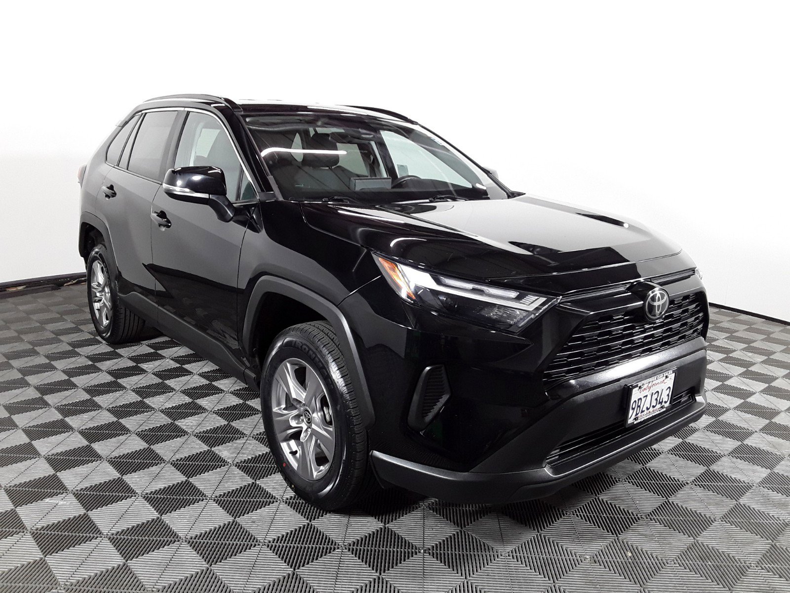 2022 Toyota RAV4 XLE FWD