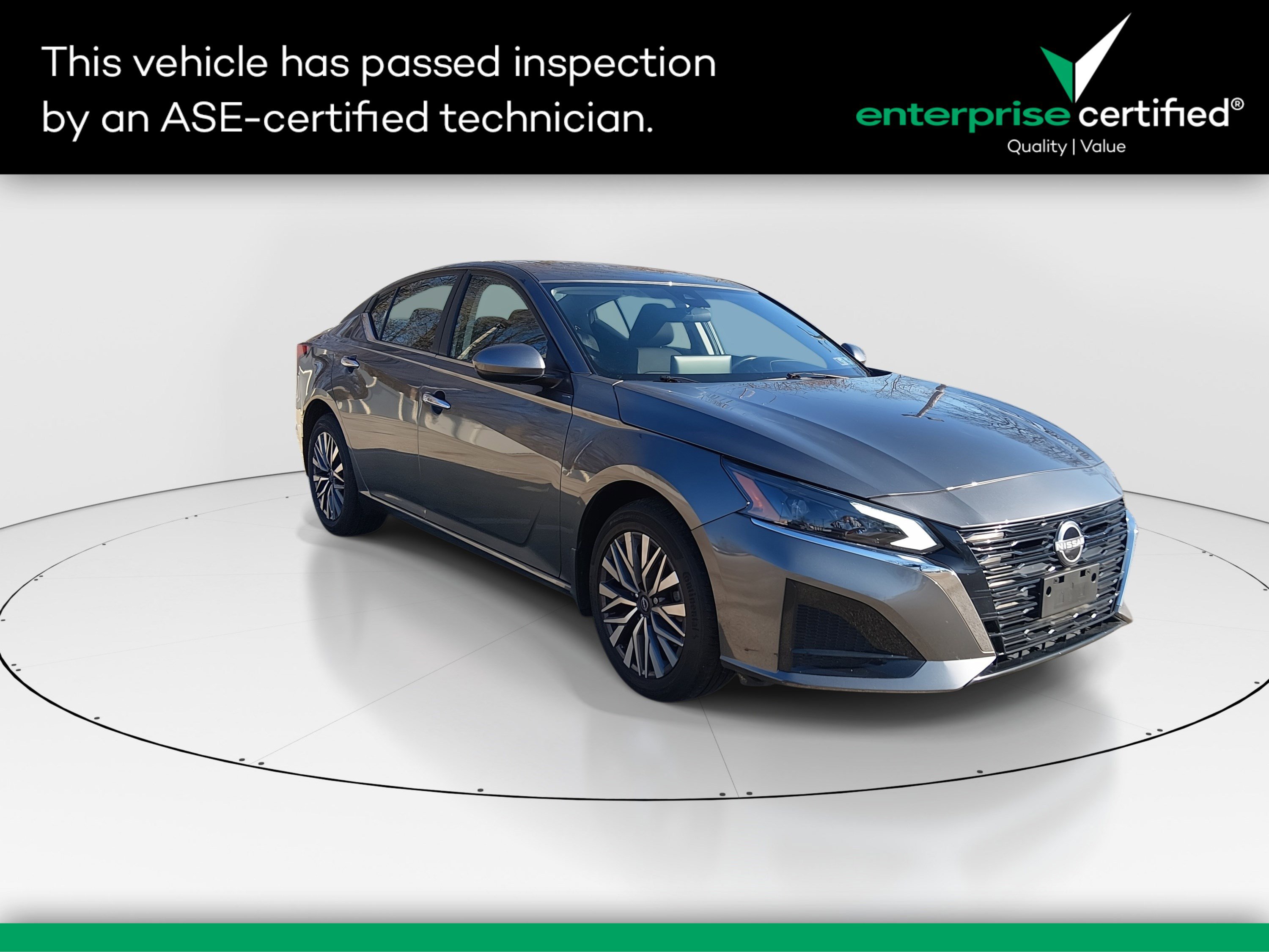 2023 Nissan Altima SV's photo