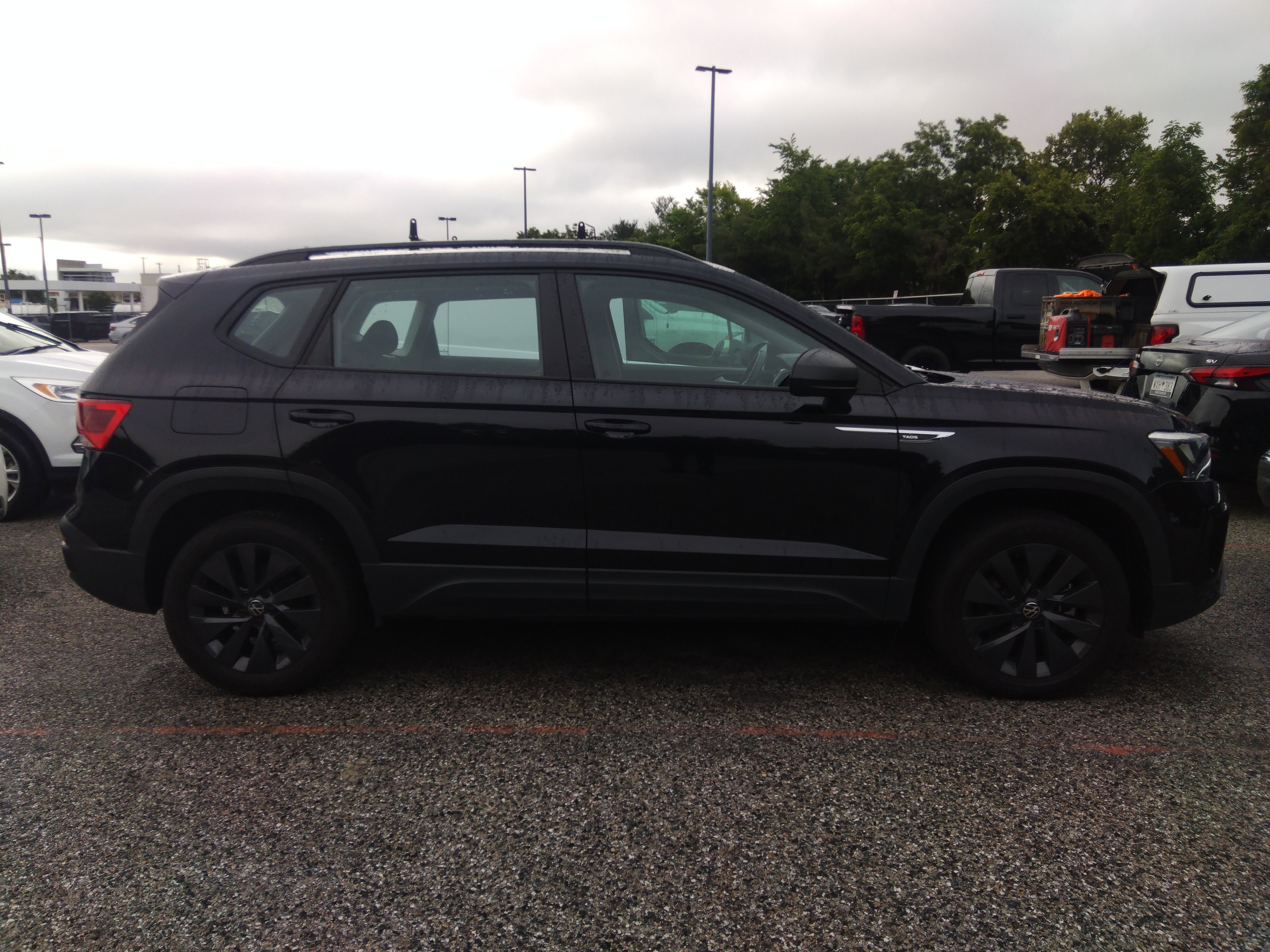 2024 Volkswagen Taos S FWD