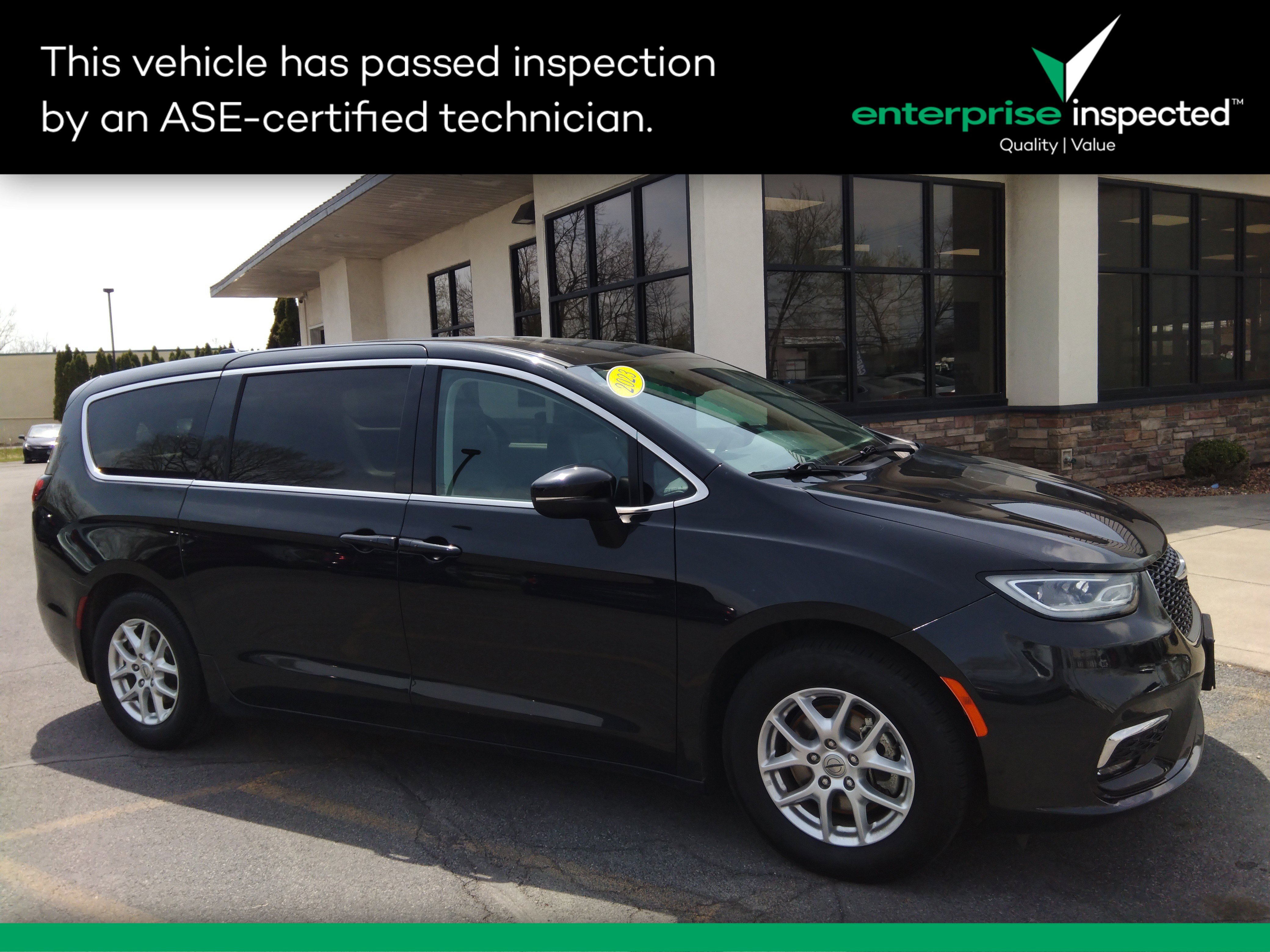 2023 Chrysler Pacifica Touring L FWD