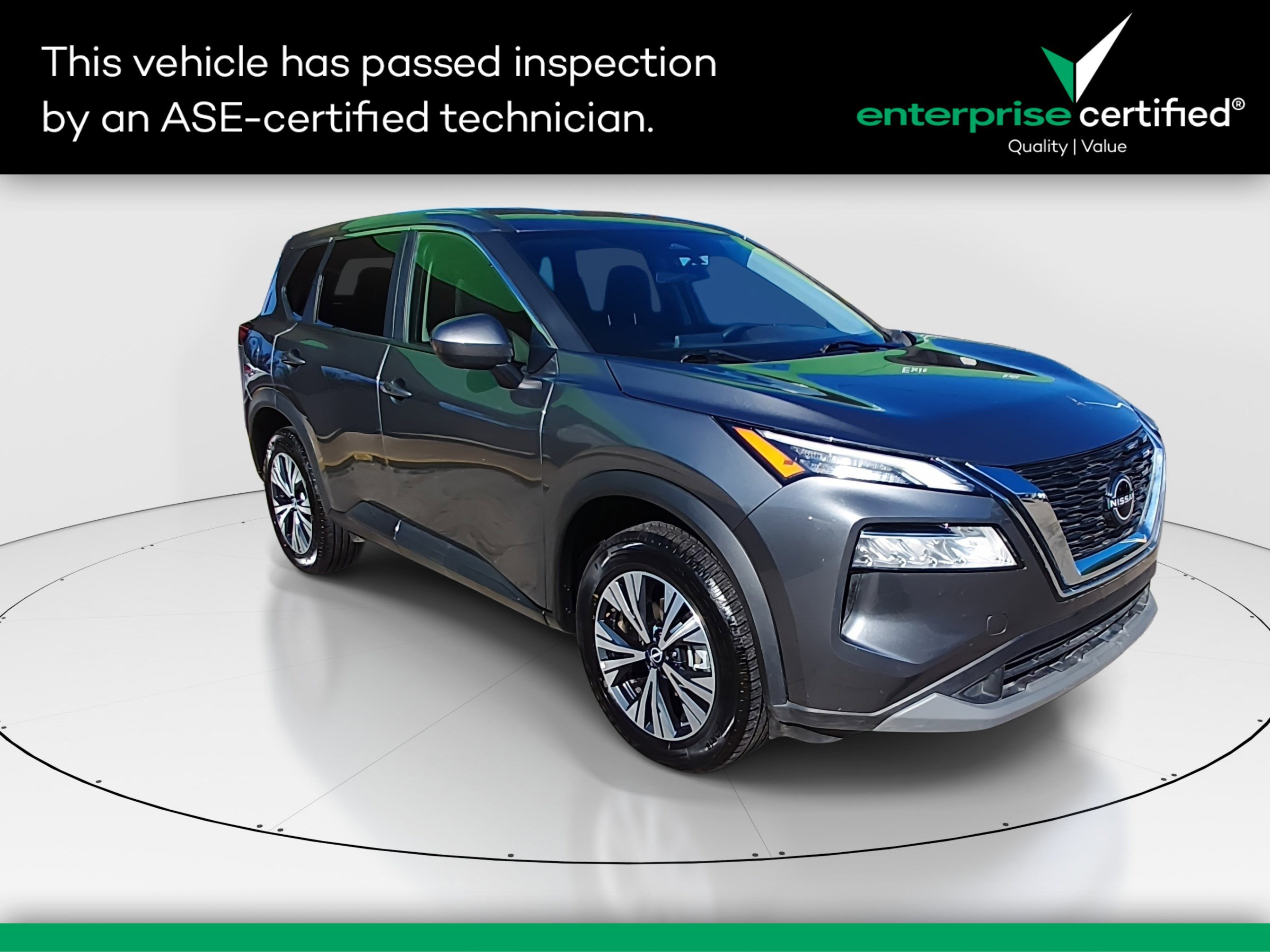 2023 Nissan Rogue SV's photo