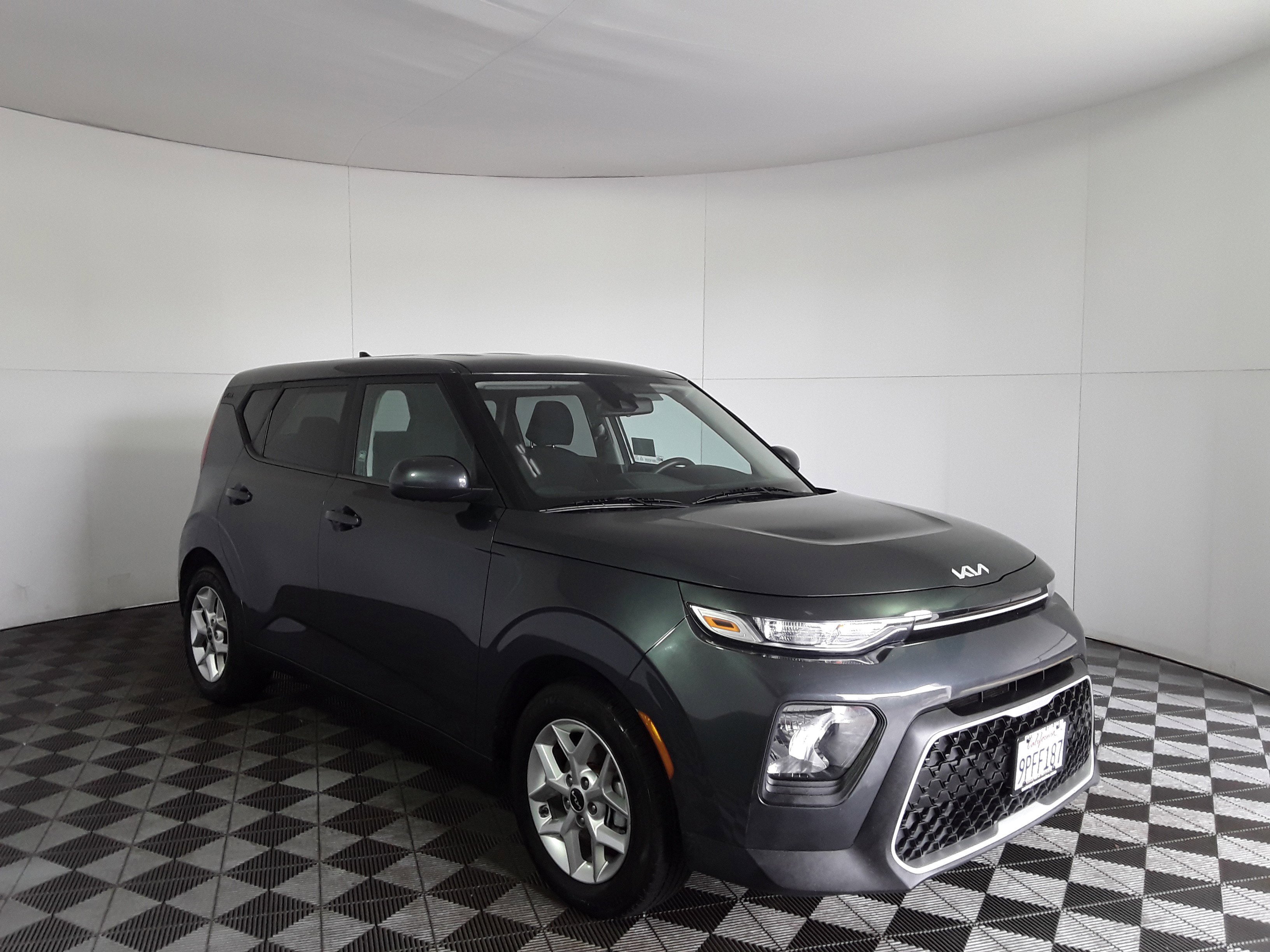 2022 Kia Soul LX IVT