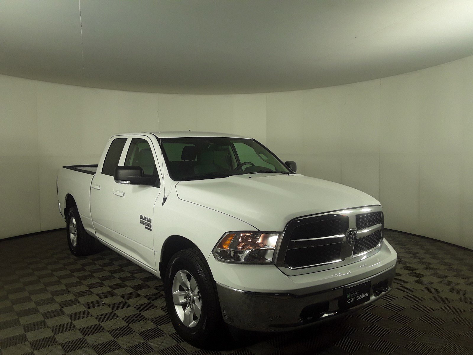 2022 Ram 1500 Classic SLT 4x4 Quad Cab 6'4