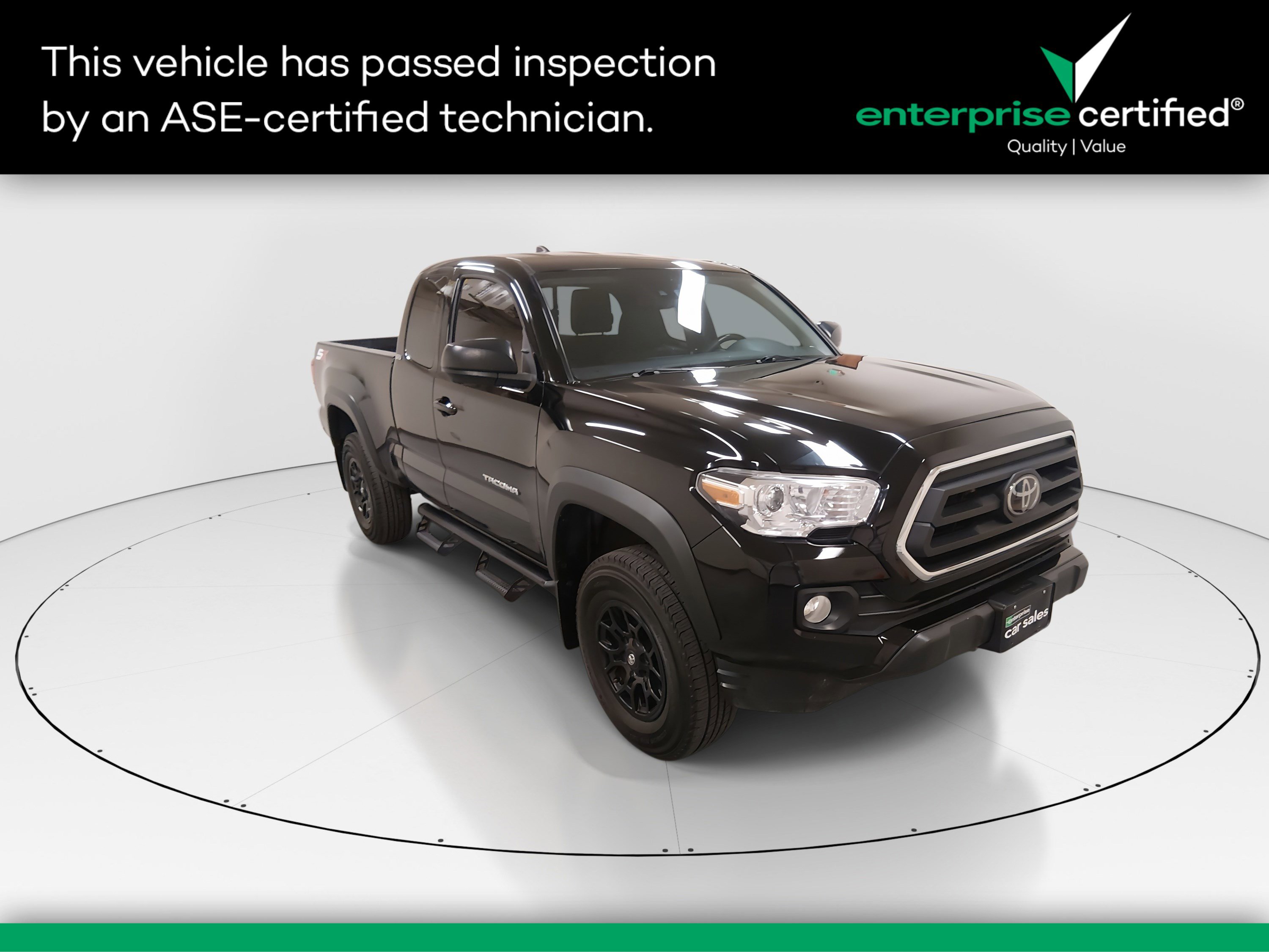 2023 Toyota Tacoma SR5's photo