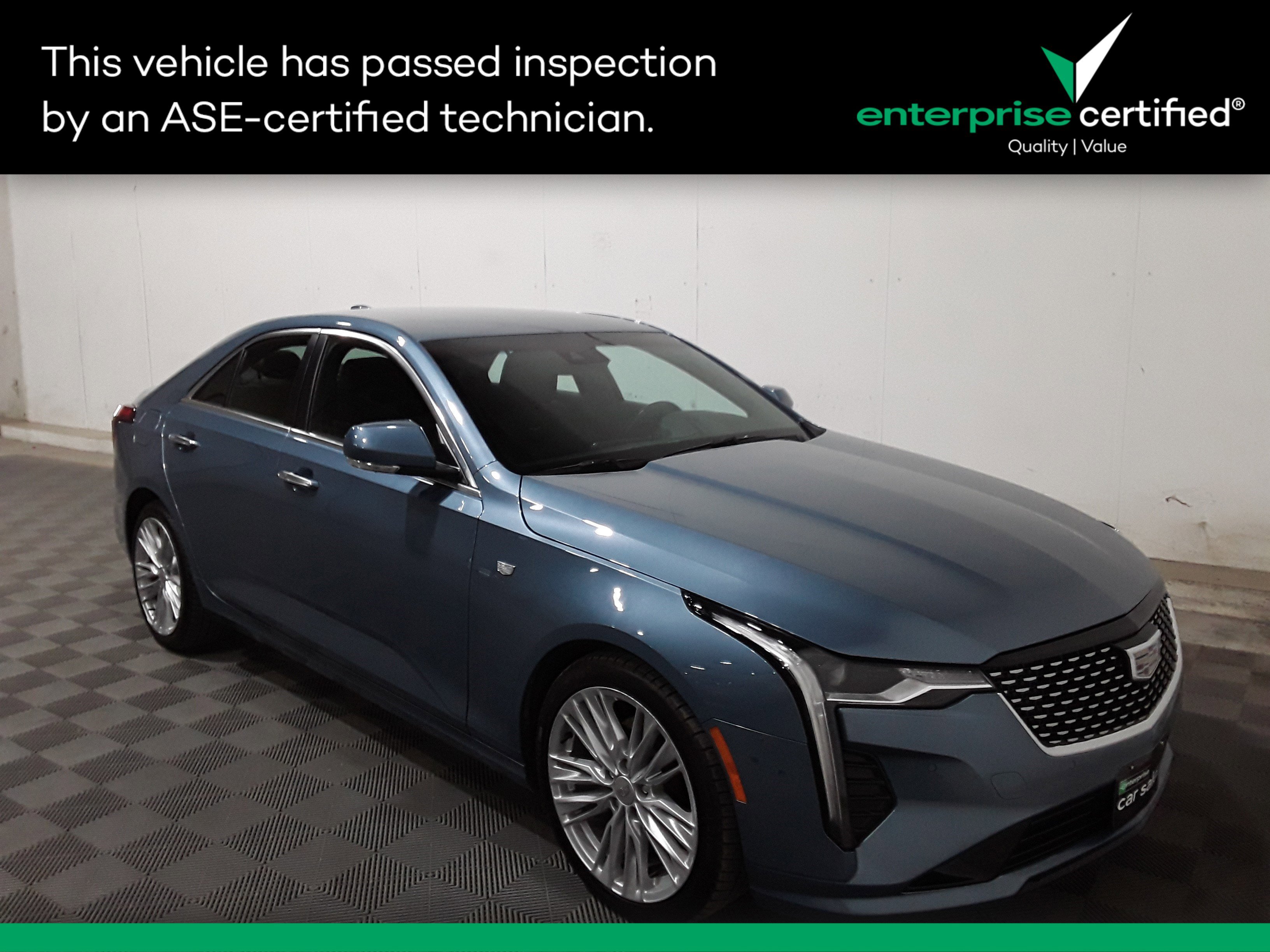 2024 Cadillac CT4 4dr Sdn Premium Luxury