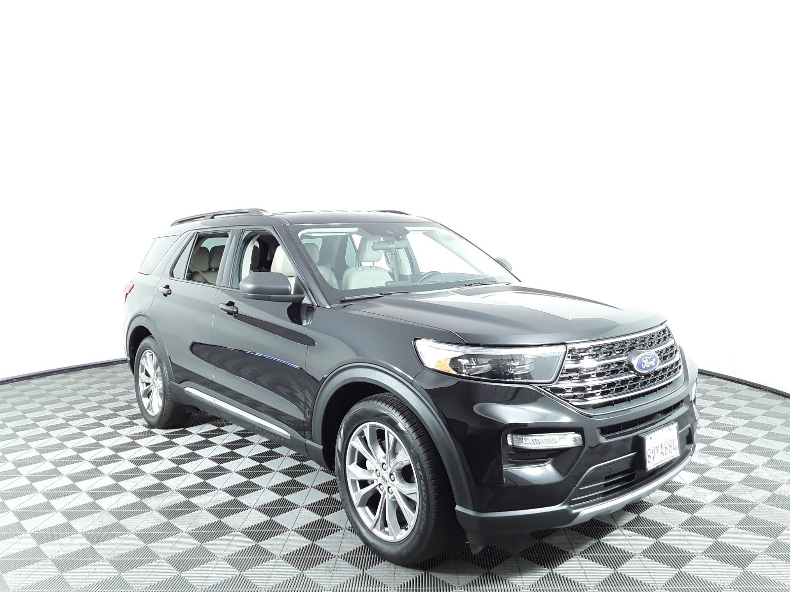 2021 Ford Explorer XLT RWD