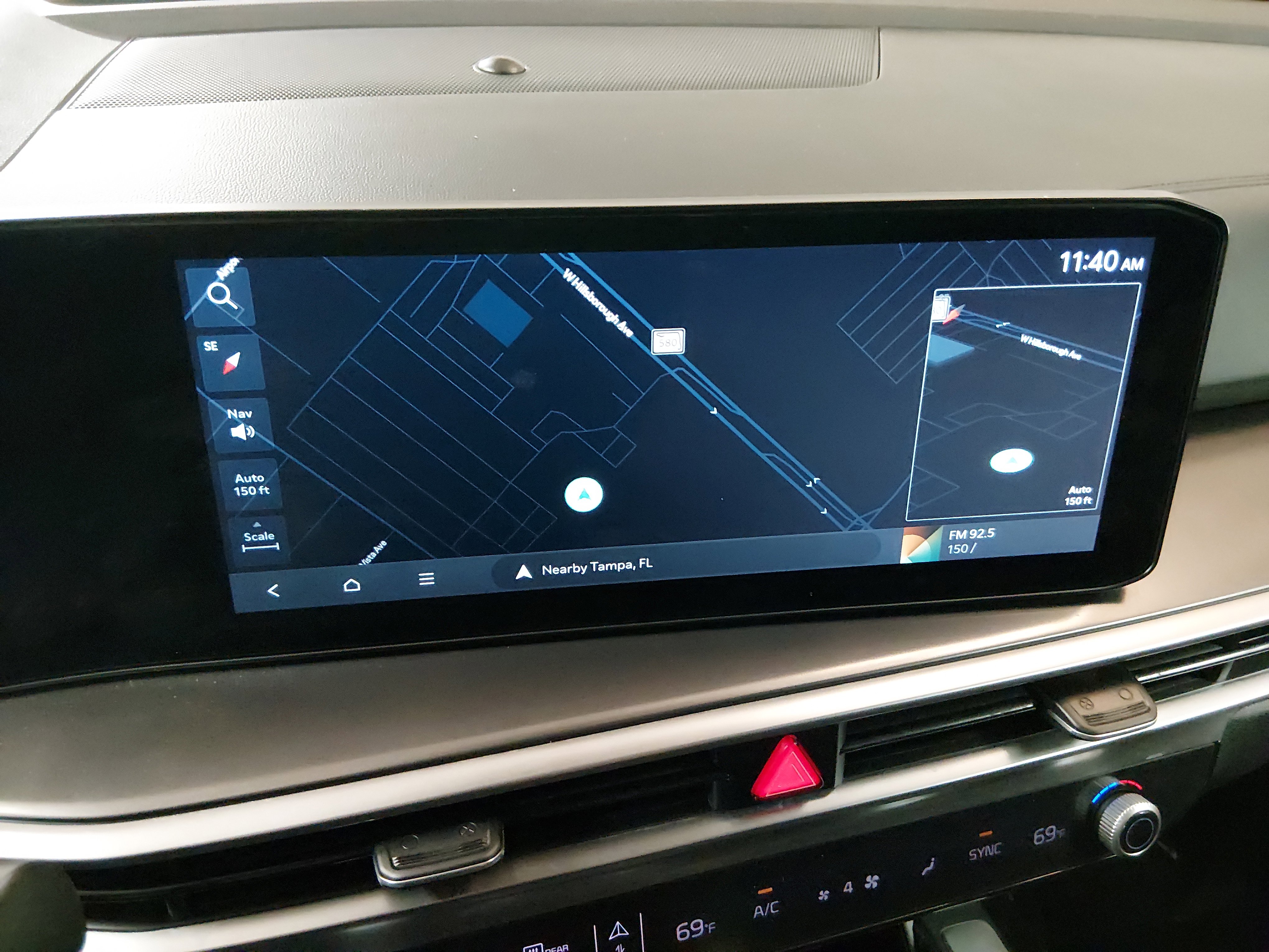 2024 Kia Sorento S - Photo 17