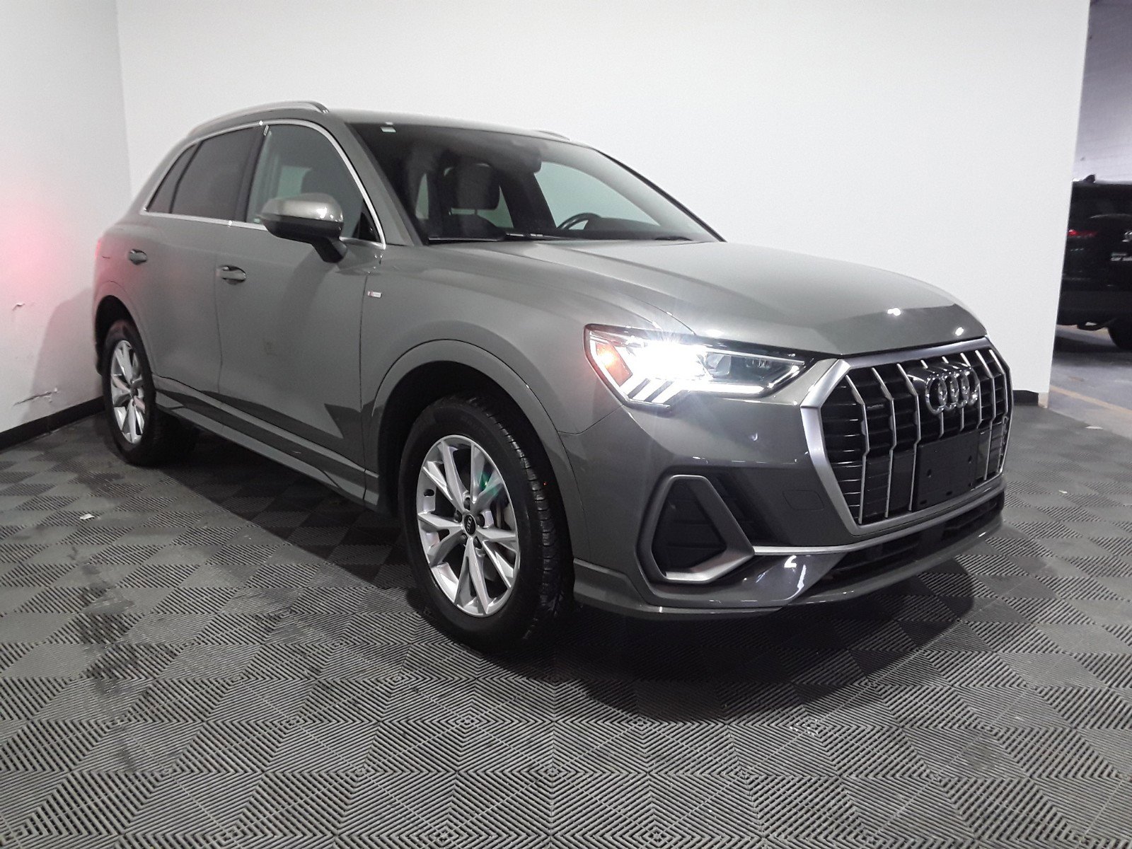 2022 Audi Q3 S line Premium Plus 45 TFSI quattro