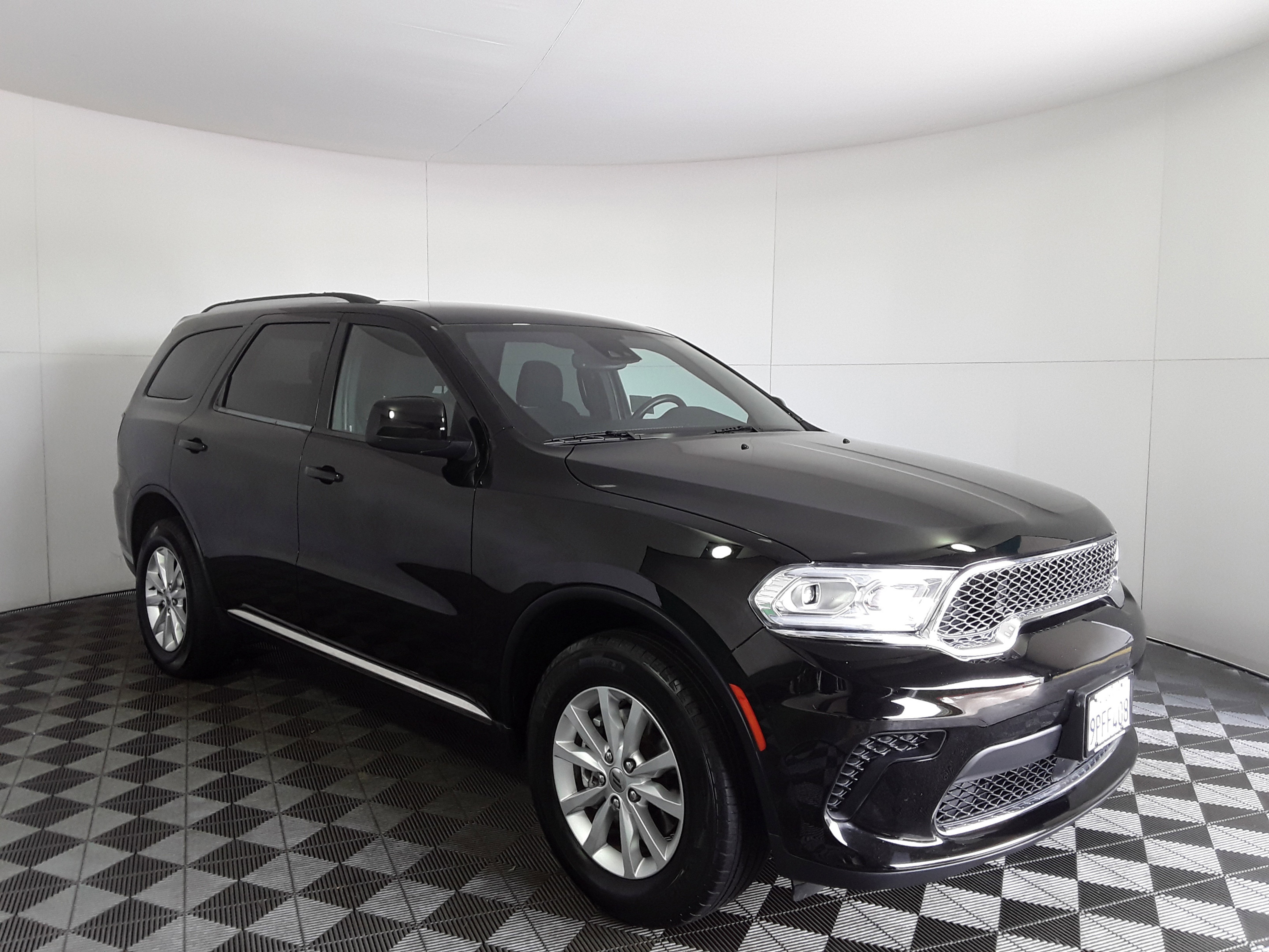 2023 Dodge Durango SXT Launch Edition AWD *Ltd Avail*