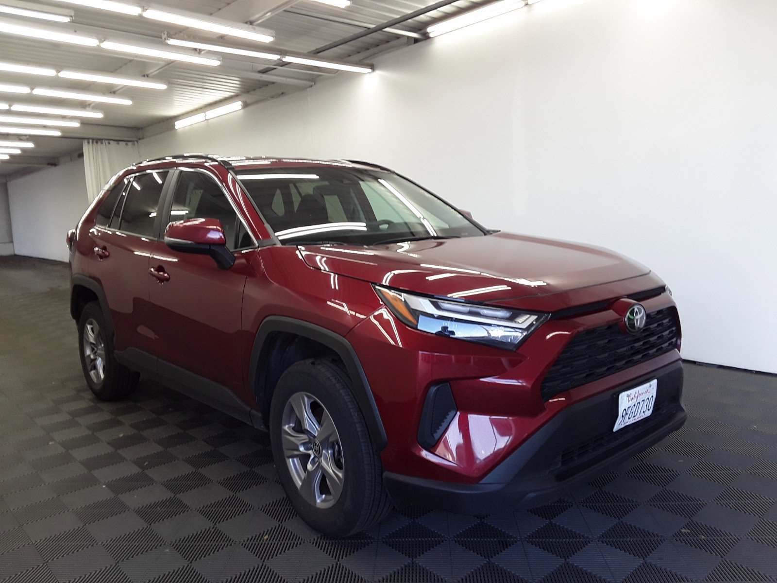 2023 Toyota RAV4 XLE FWD