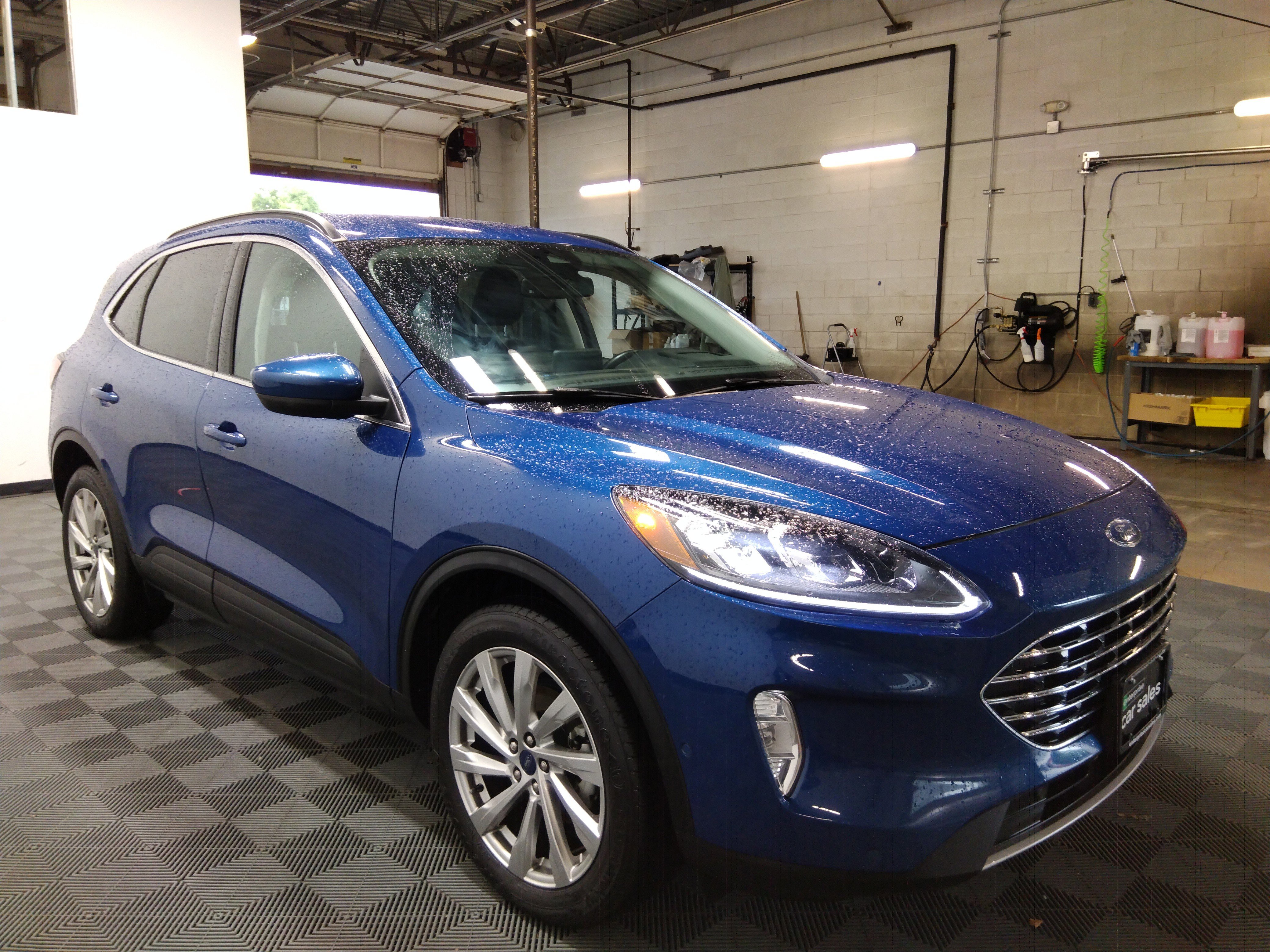 2022 Ford Escape Titanium AWD