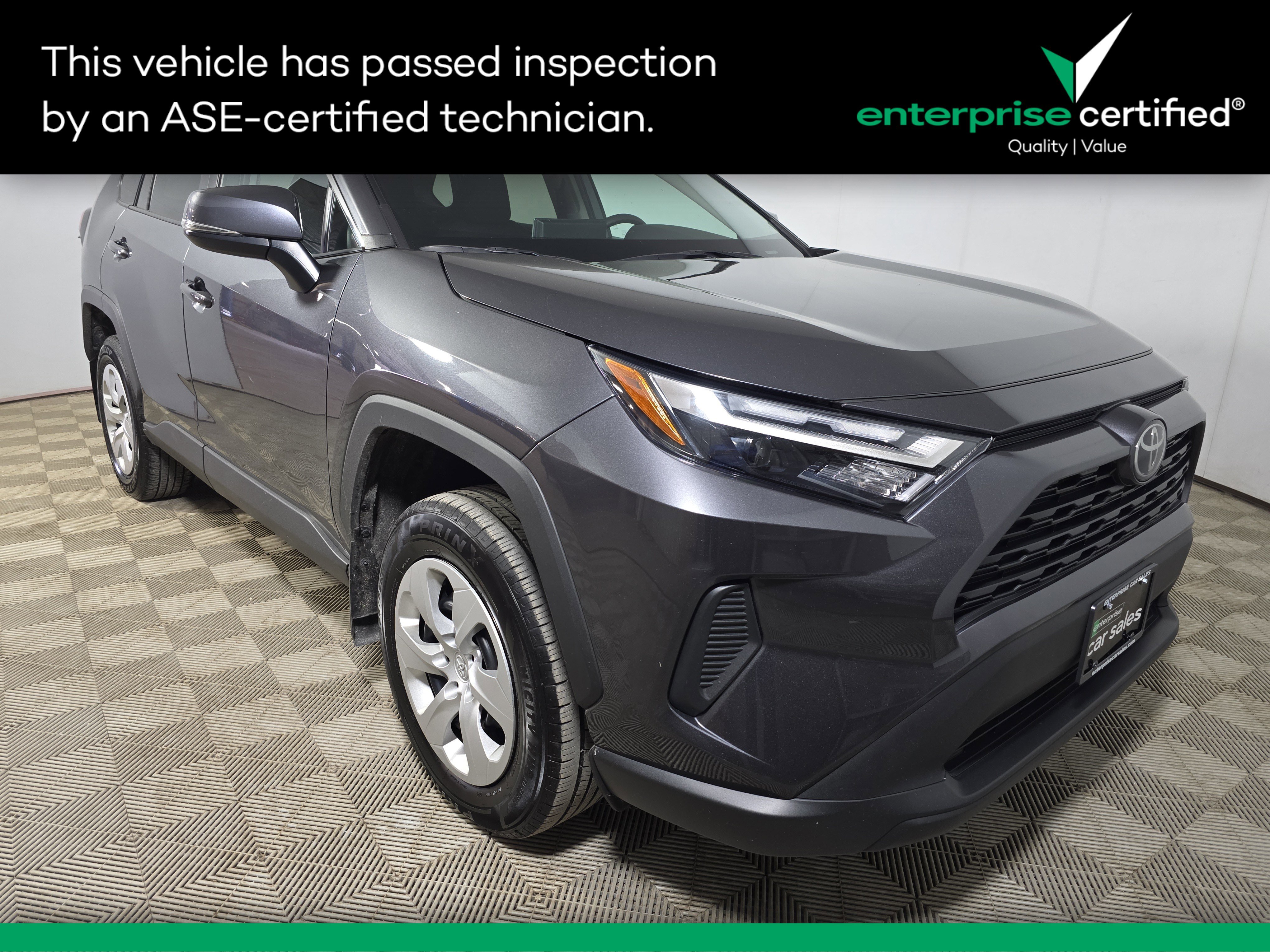 2023 Toyota RAV4 LE FWD