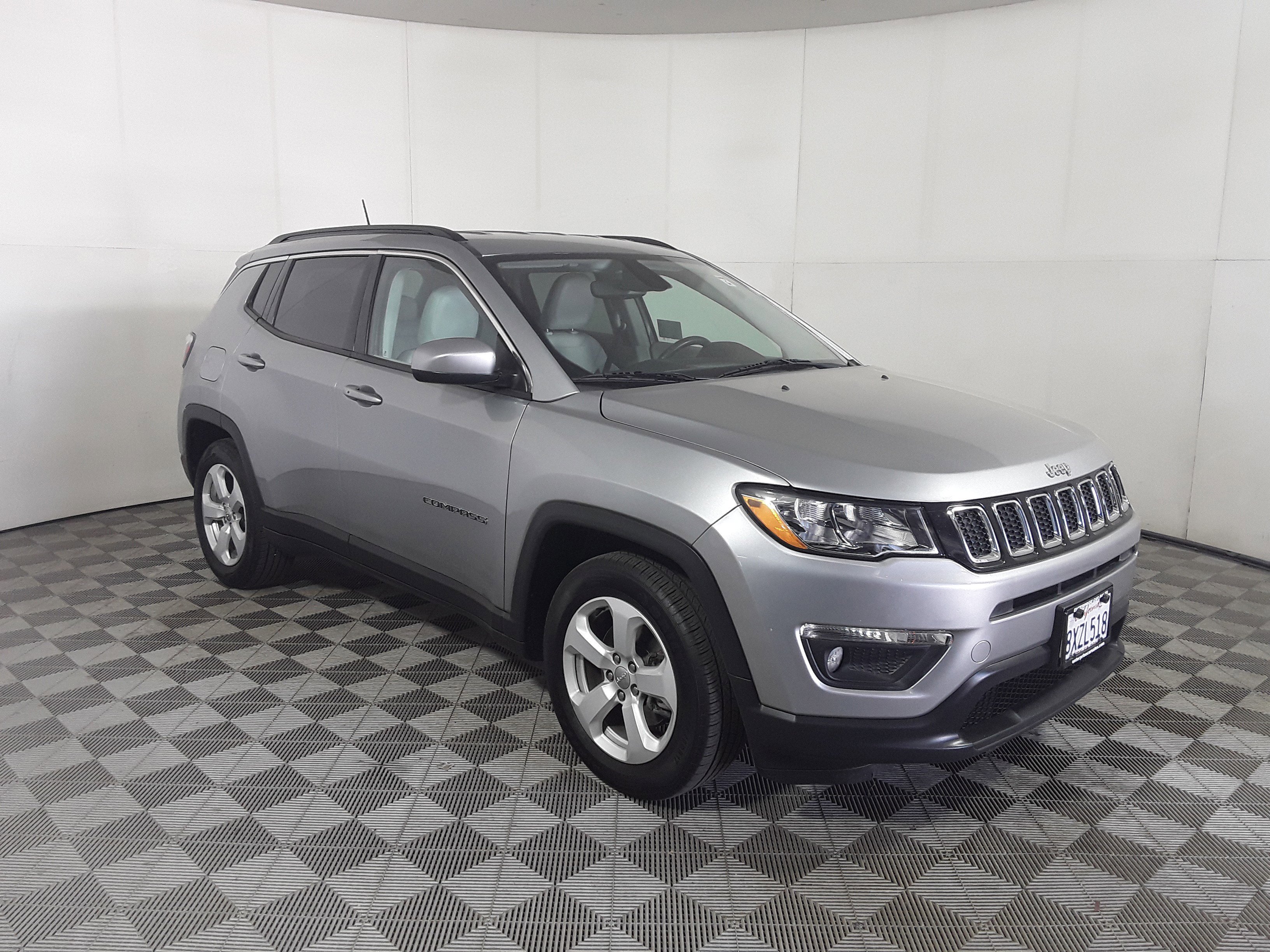 Used 2021 Jeep Compass Latitude FWD