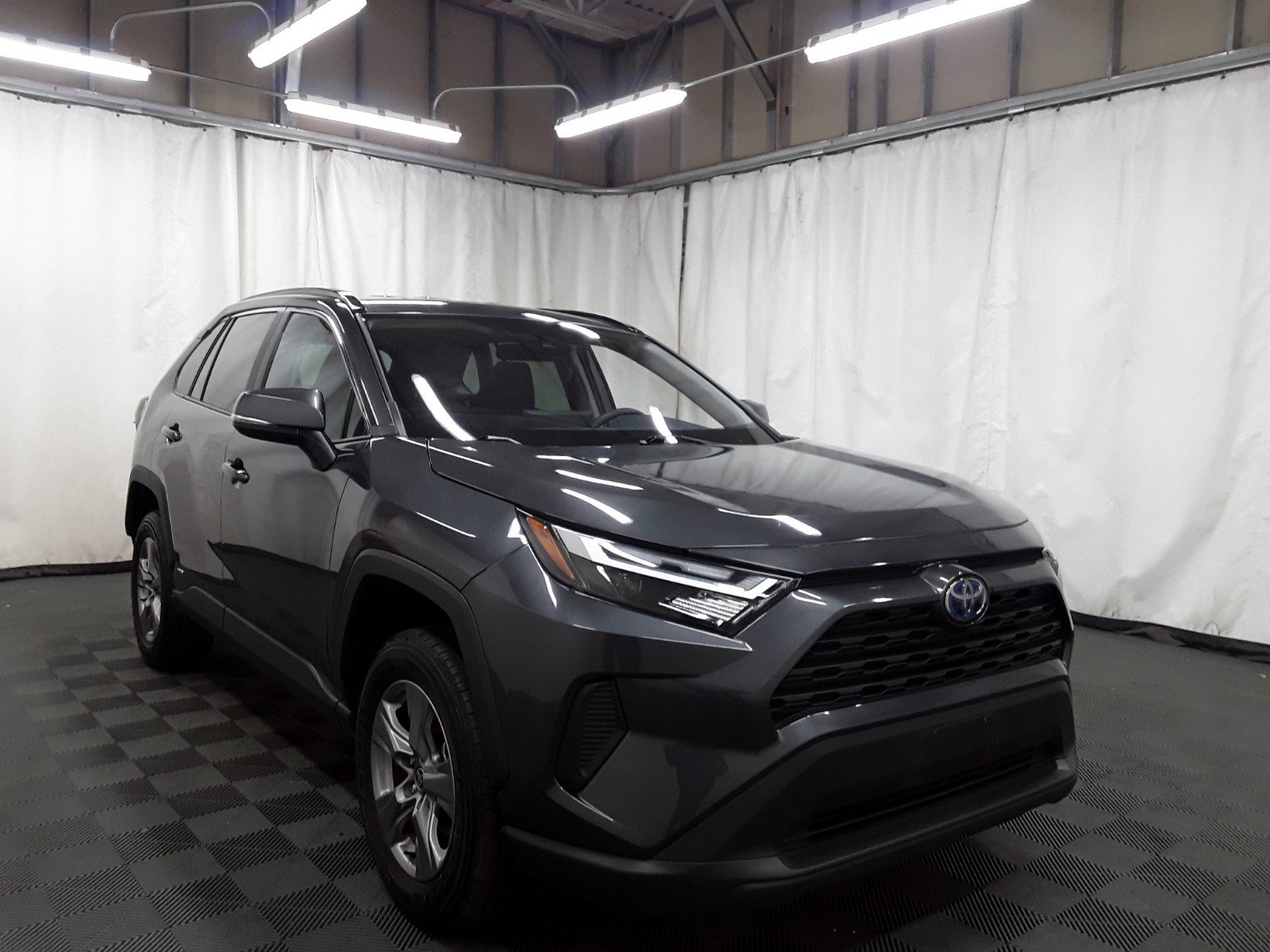 2024 Toyota RAV4 Hybrid XLE AWD