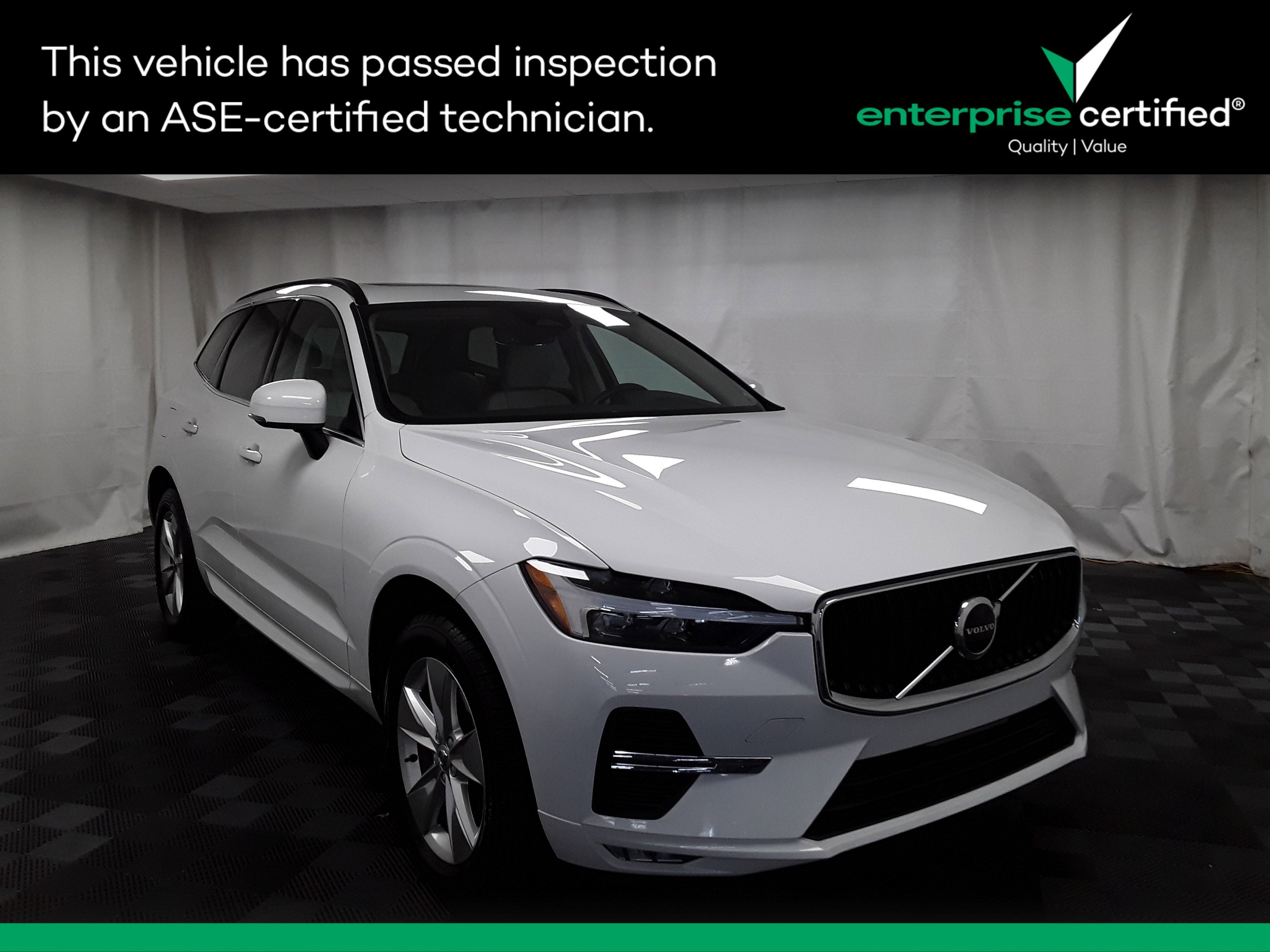 2022 Volvo XC60 B5 AWD Momentum
