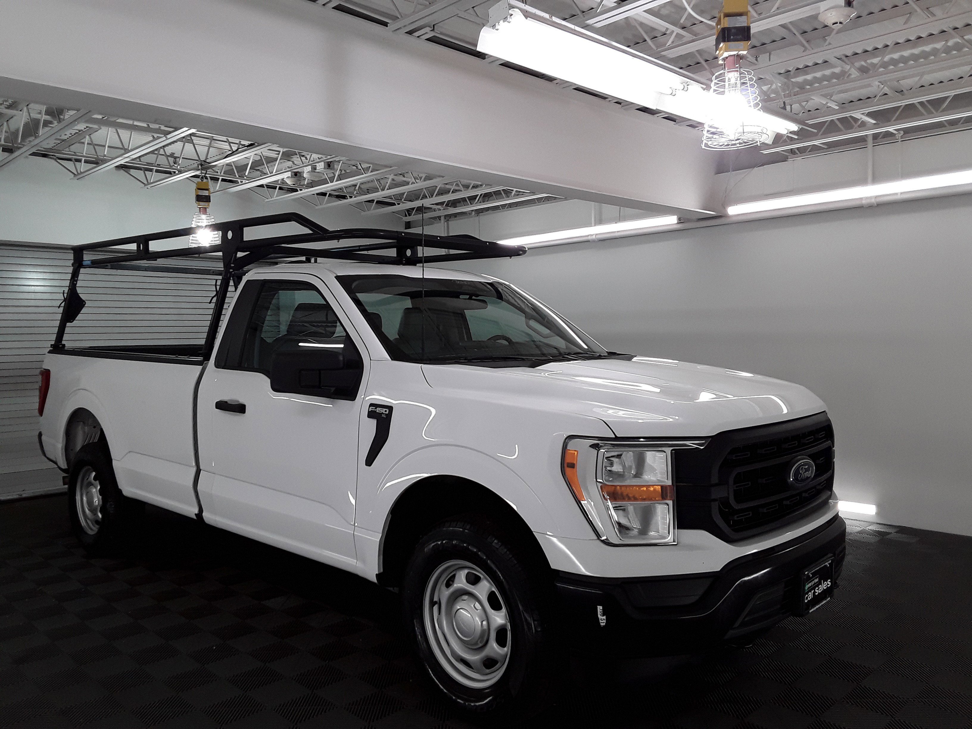 2022 Ford F-150 XL 4WD Reg Cab 8' Box