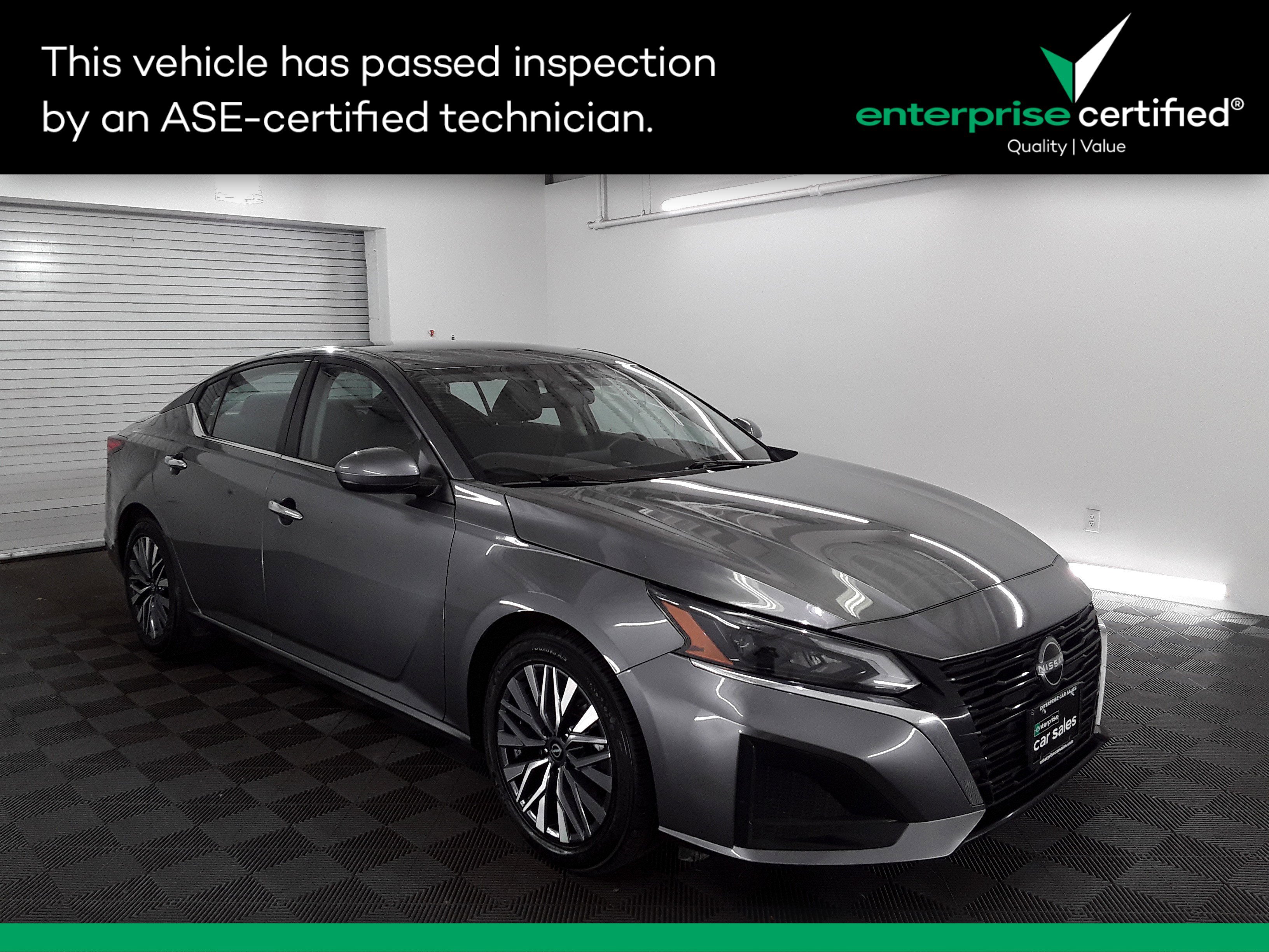 Used 2023 Nissan Altima 2.5 SV Sedan