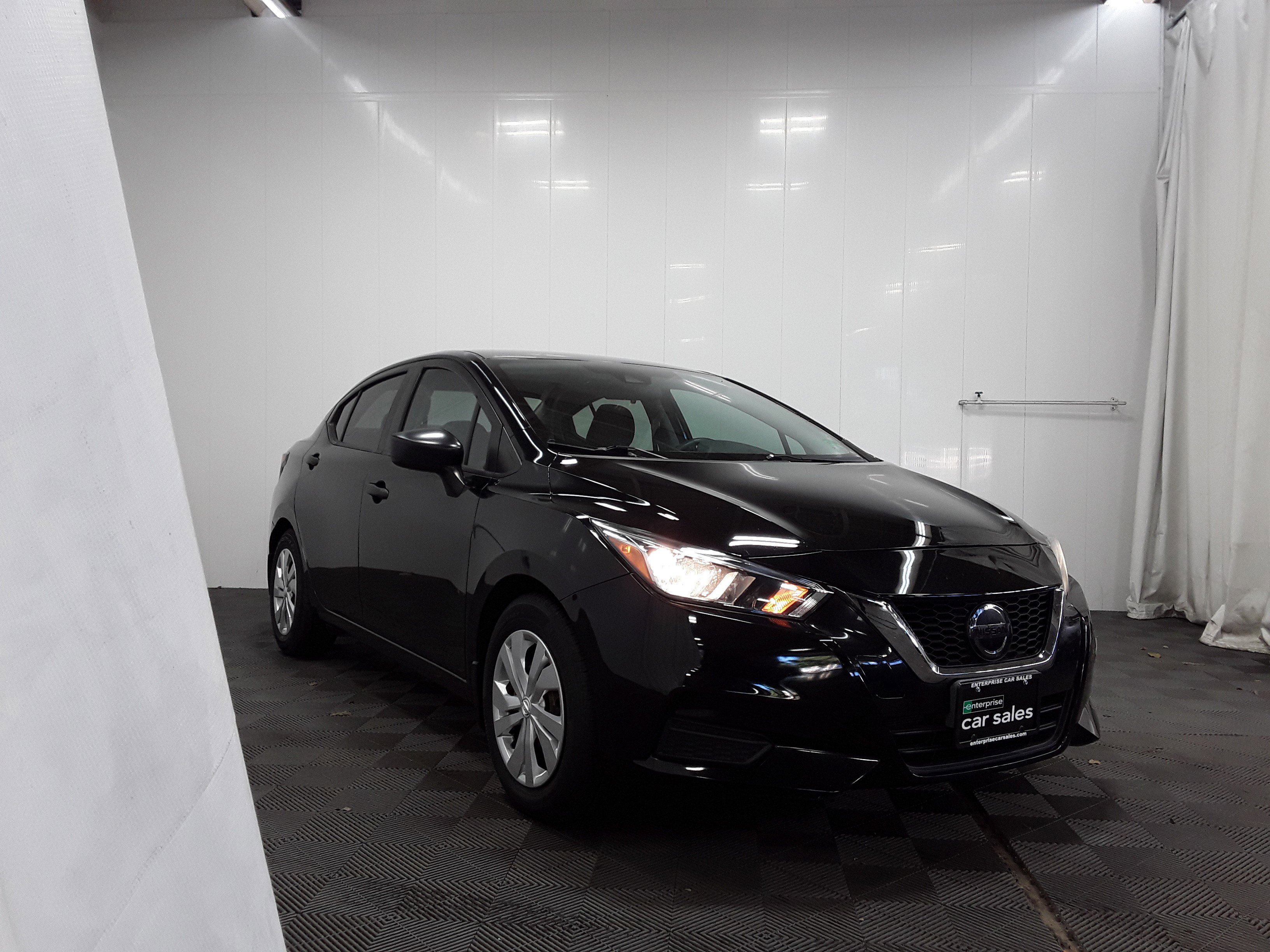 Used 2020 Nissan Versa S CVT