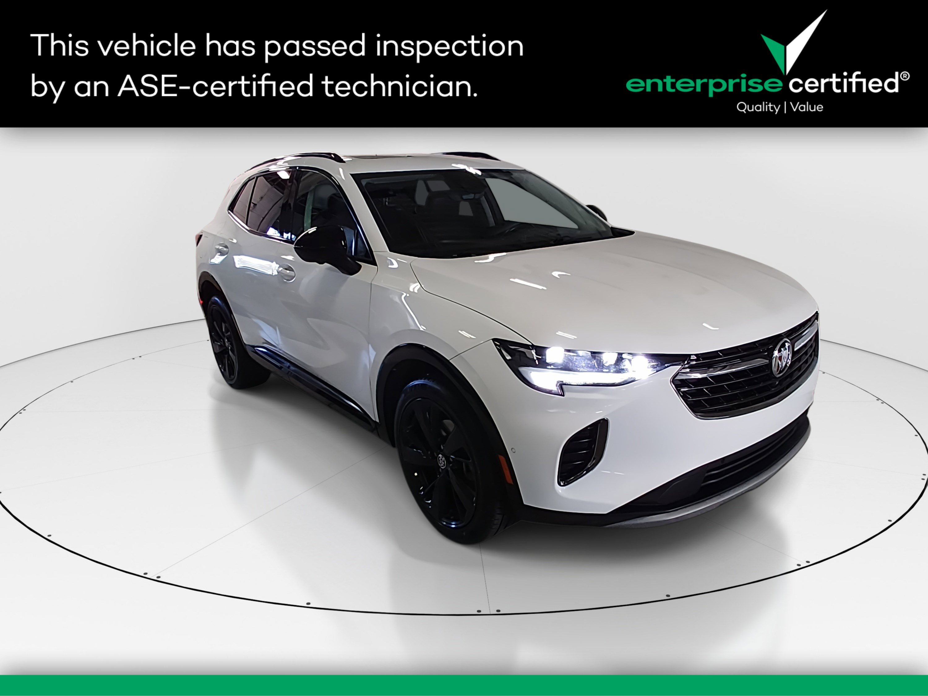 2022 Buick Envision Essence's photo