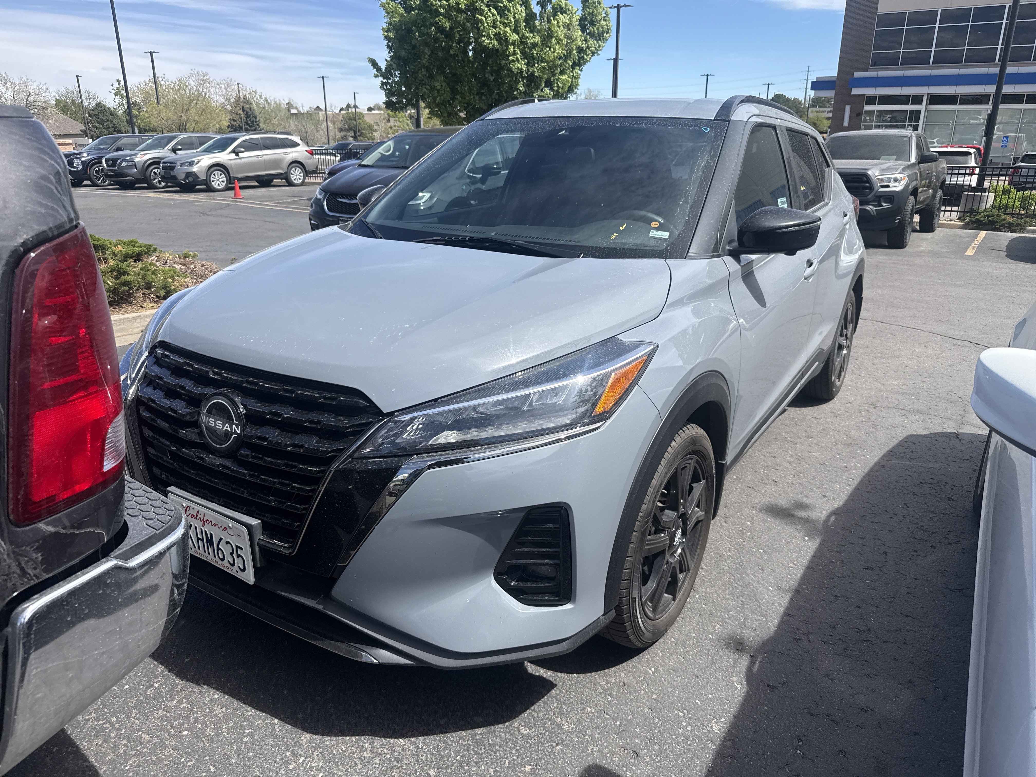 Used 2023 Nissan Kicks SR FWD