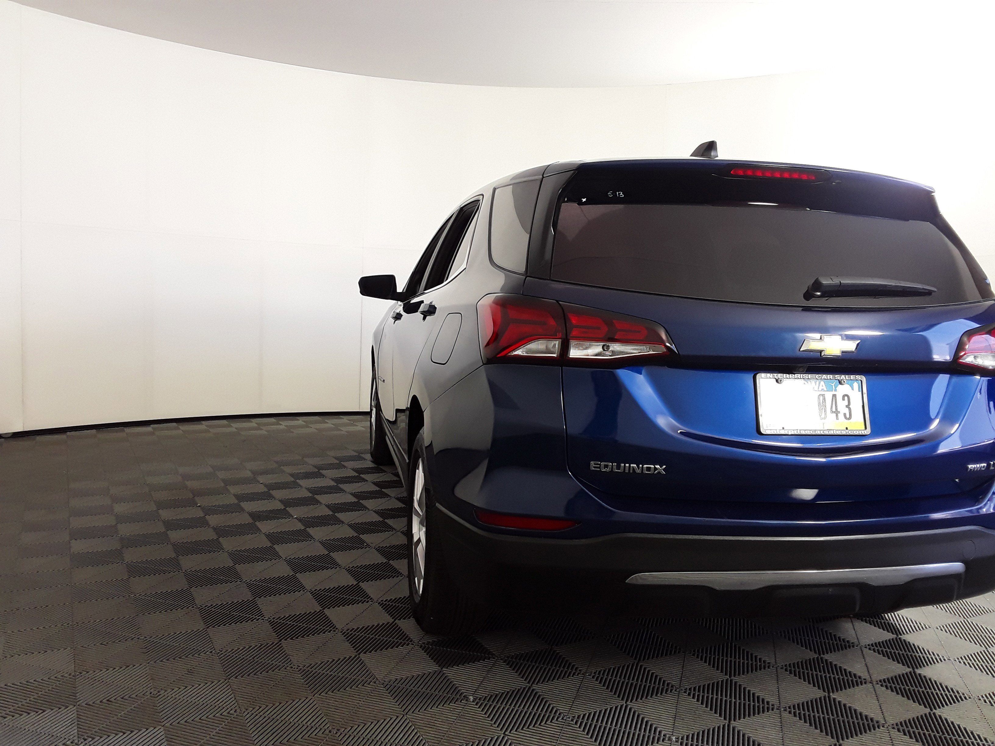 Image 5 of Used 2022 Chevrolet Equinox LT AWD 4dr