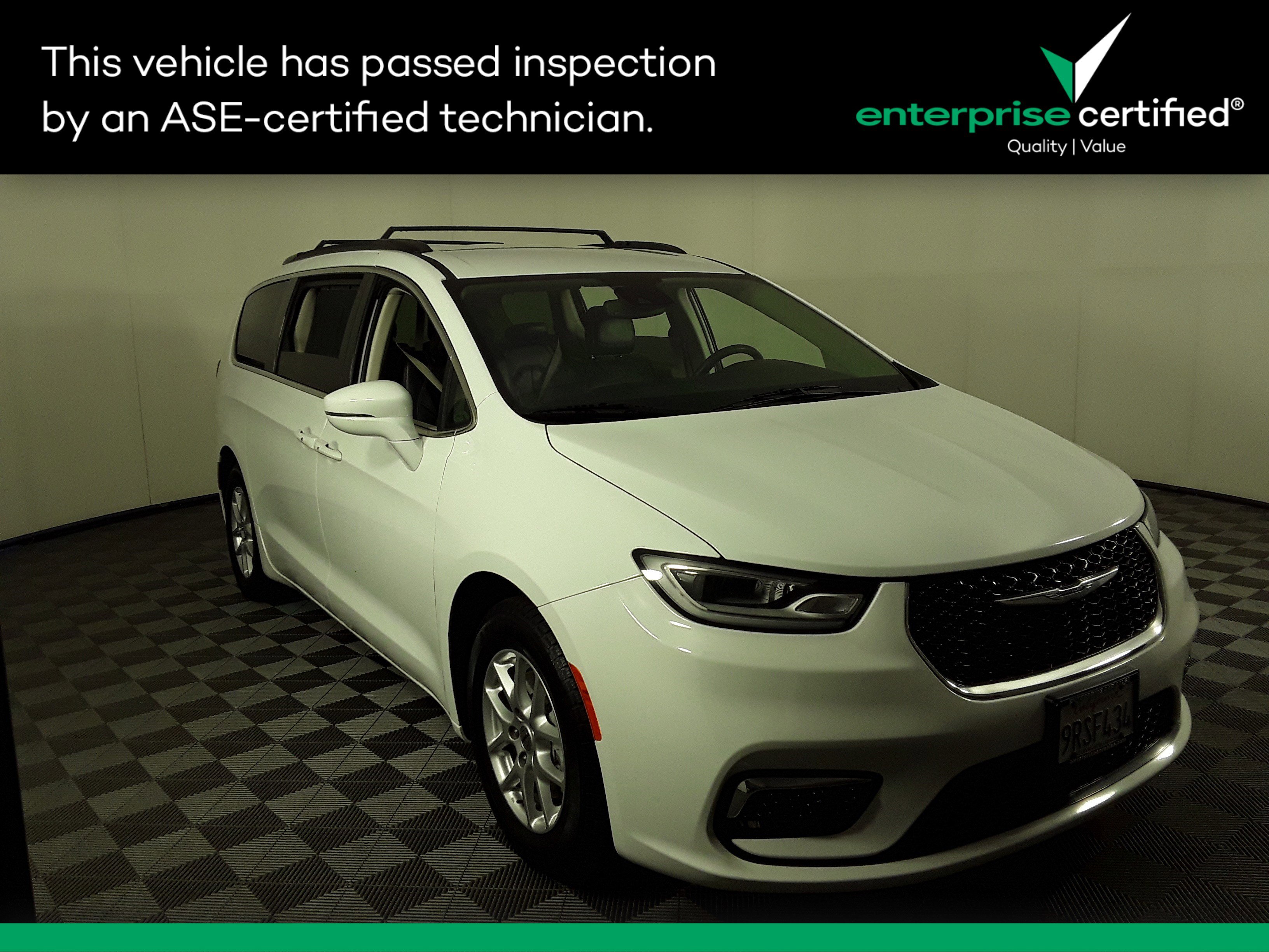 Used 2022 Chrysler Pacifica Touring L FWD