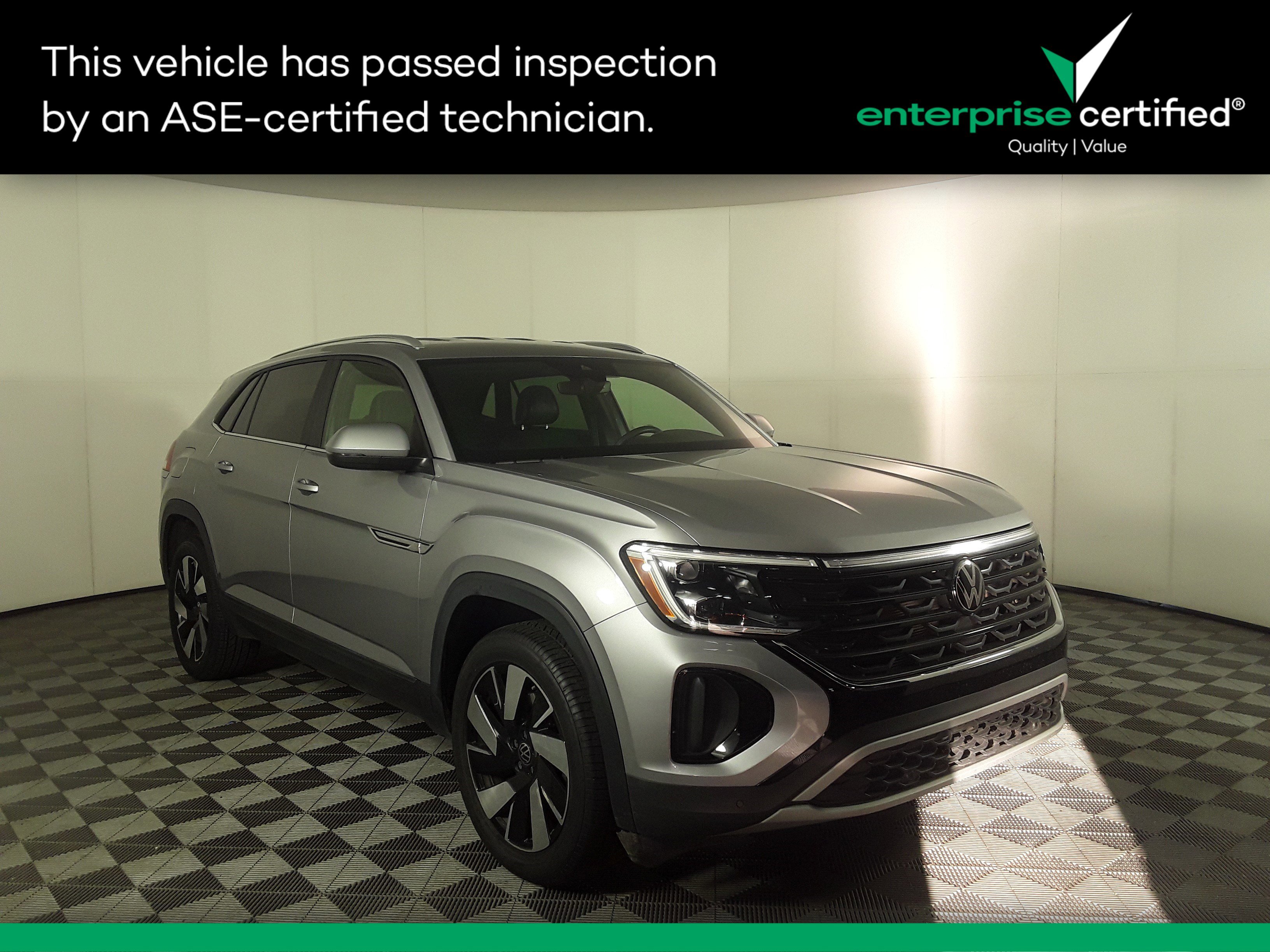 2024 Volkswagen Atlas Cross Sport SE w/Tech's photo