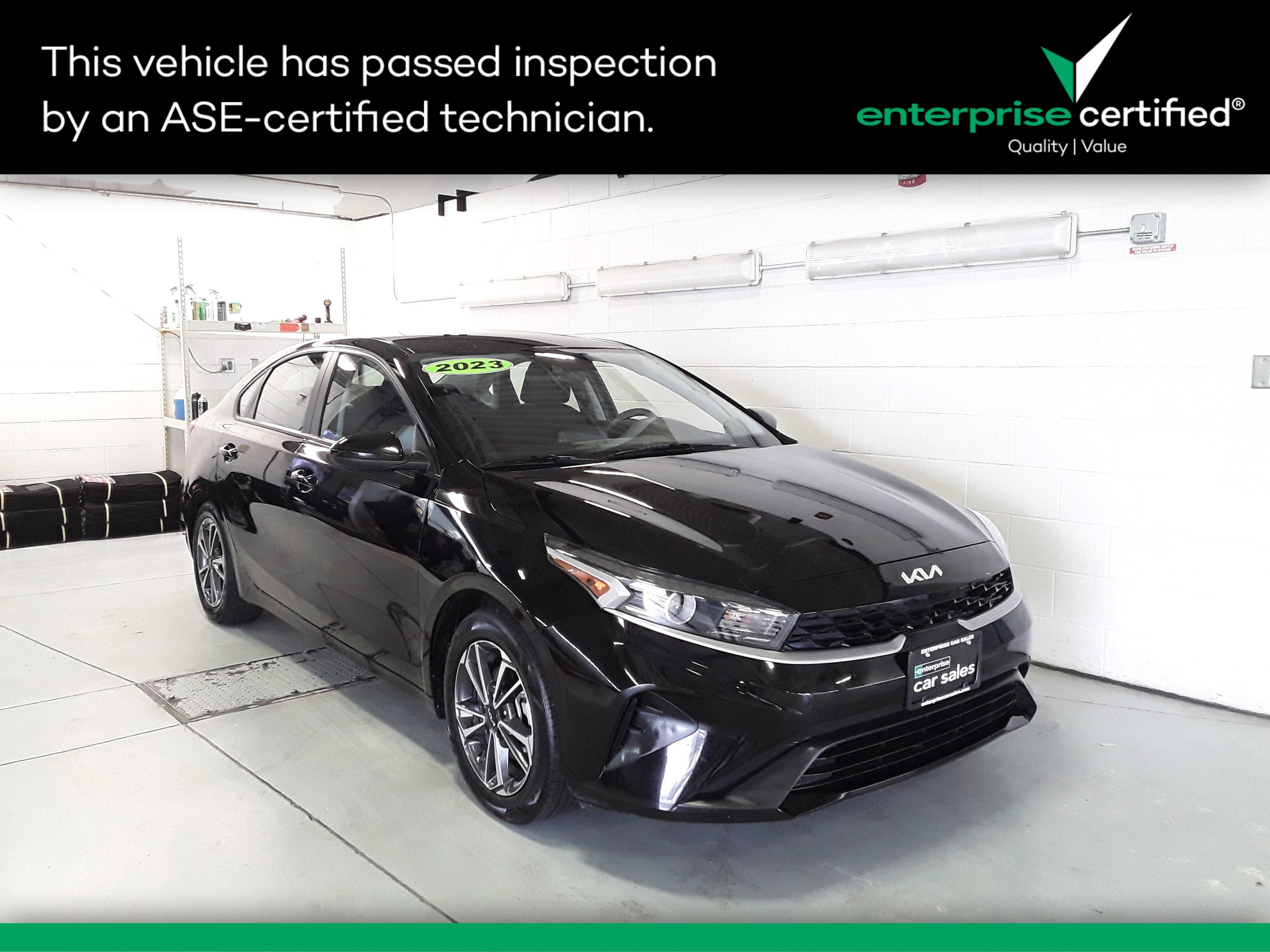 Used 2023 Kia Forte LX IVT