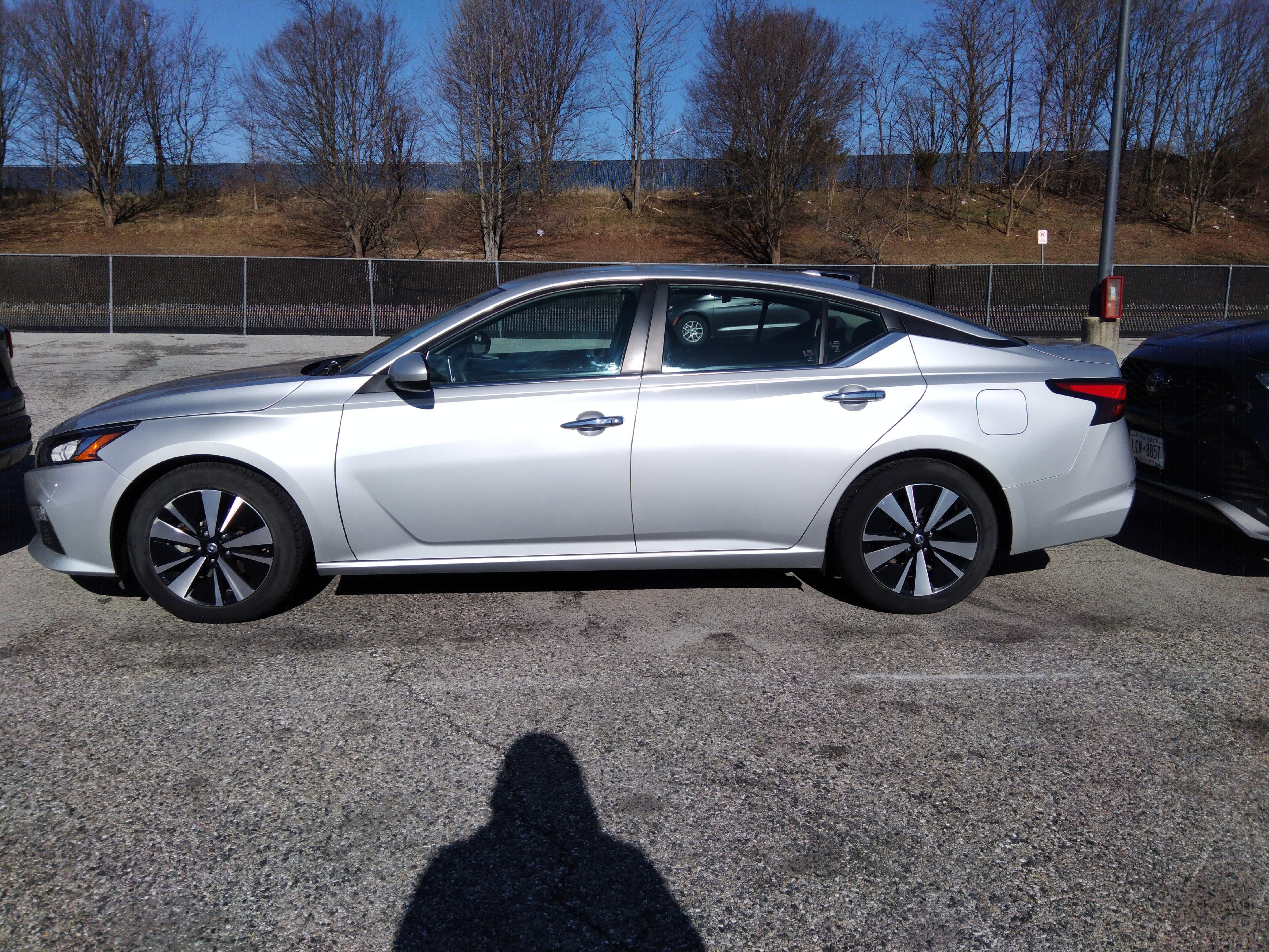 2022 Nissan Altima 2.5 SV Sedan