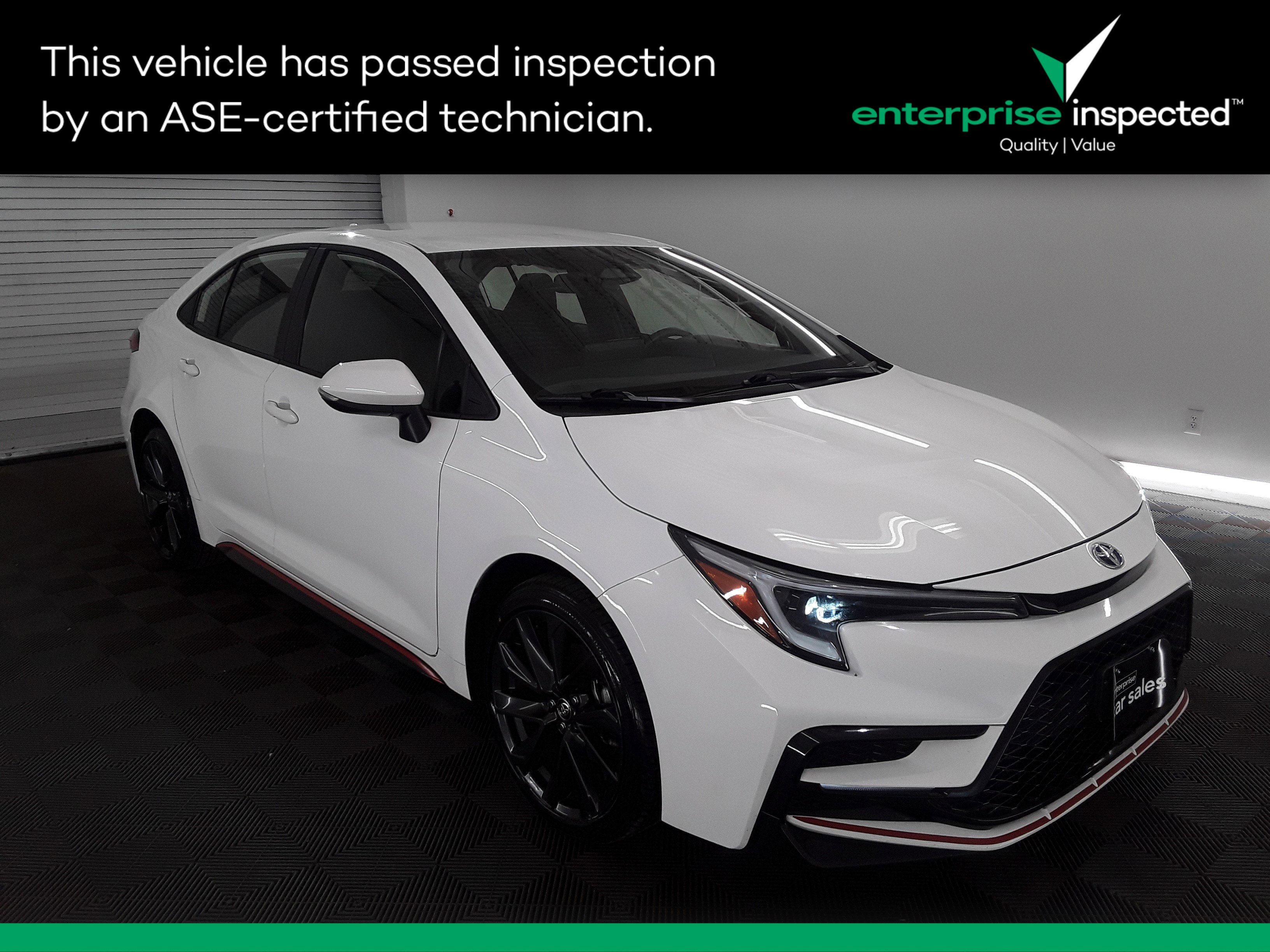2023 Toyota Corolla Hybrid SE Infrared FWD