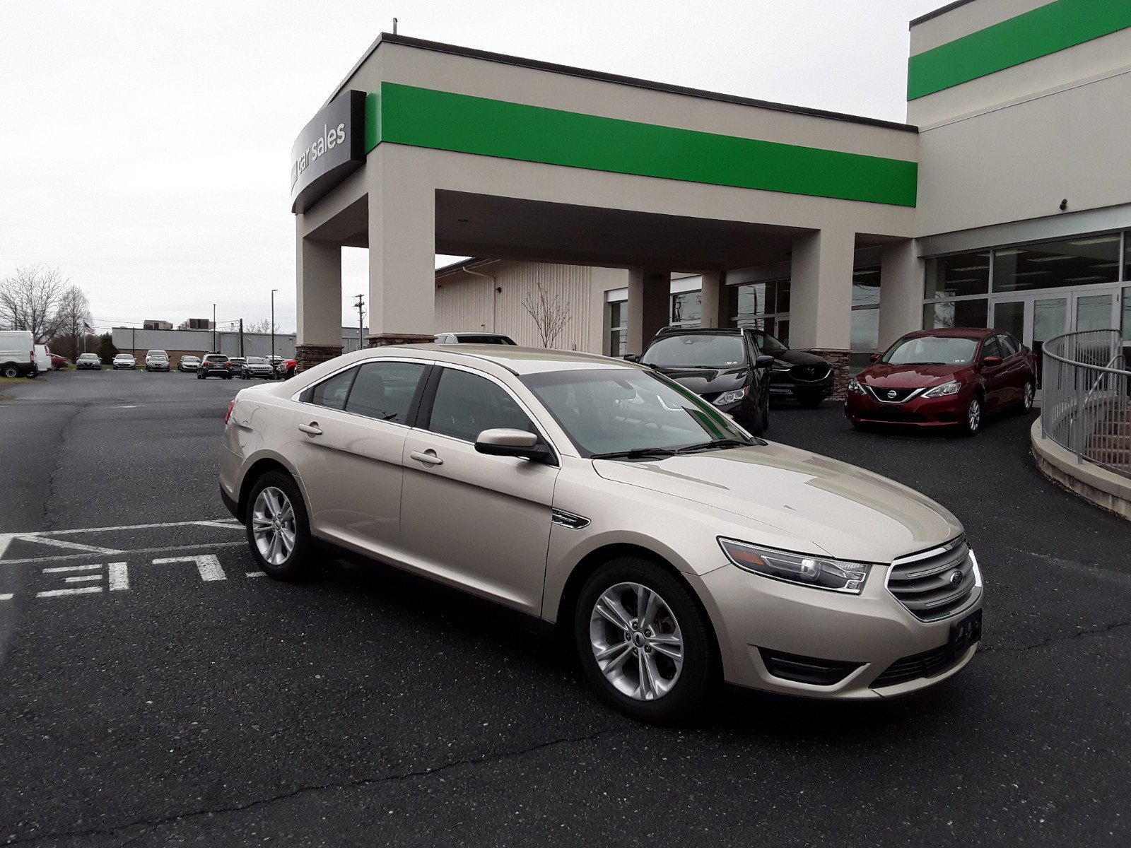 Used 2018 Ford Taurus SEL FWD
