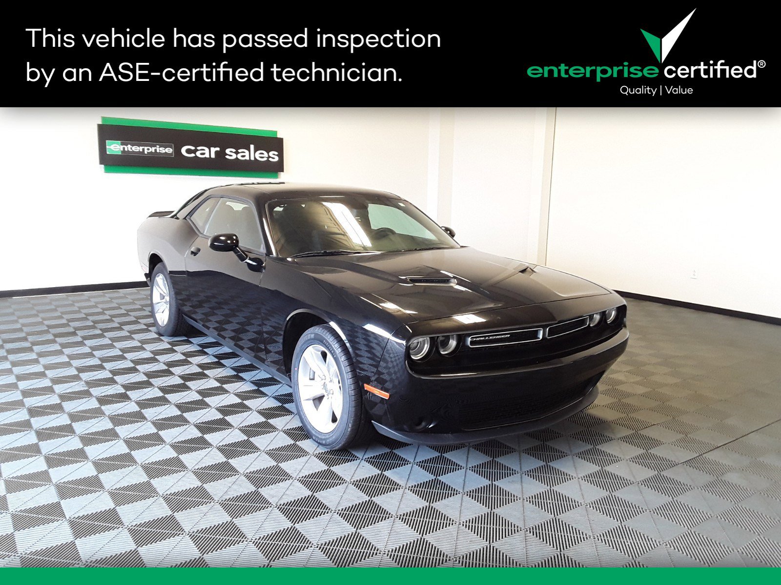 Used 2023 Dodge Challenger SXT RWD