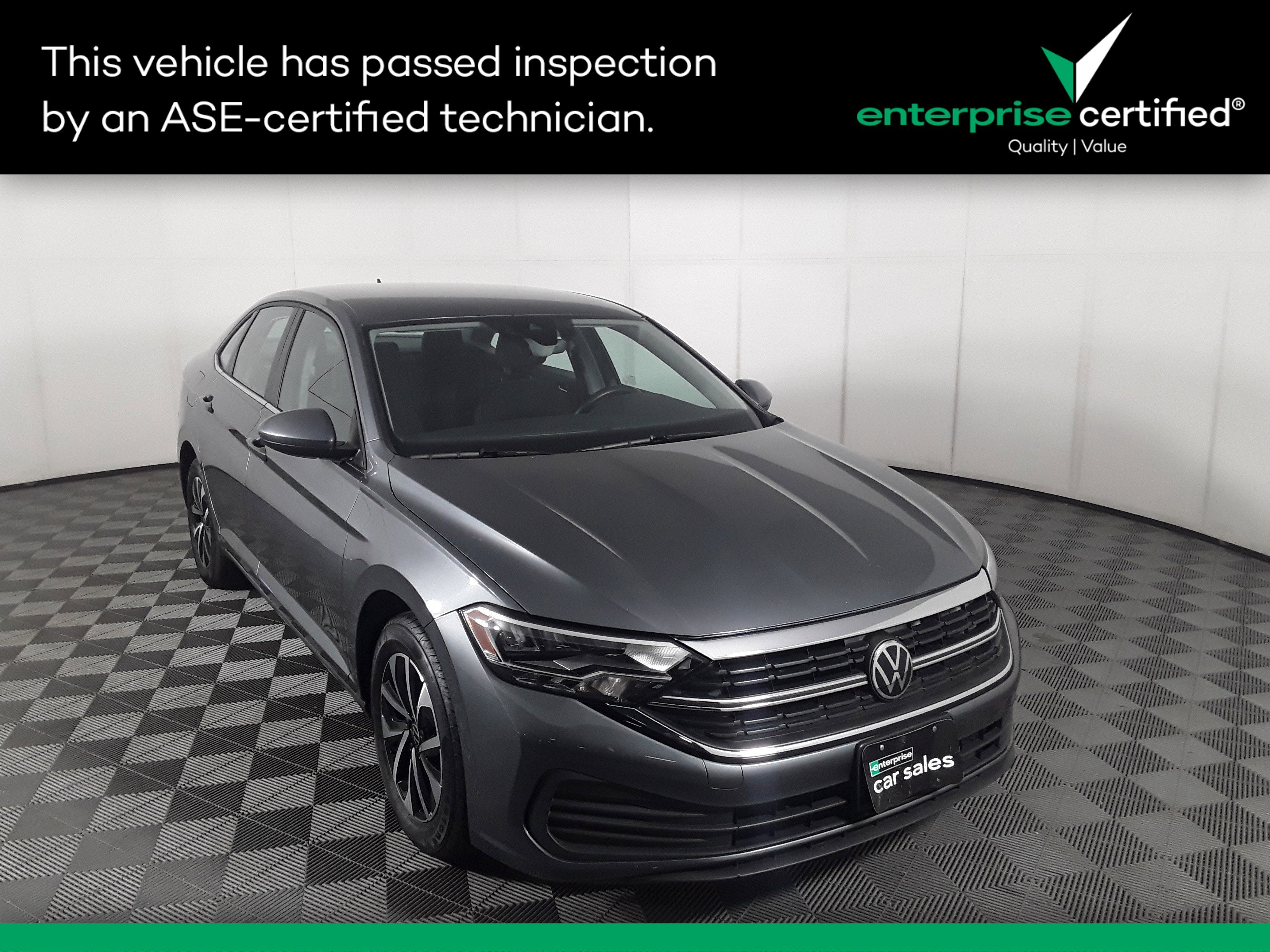 2024 Volkswagen Jetta S's photo