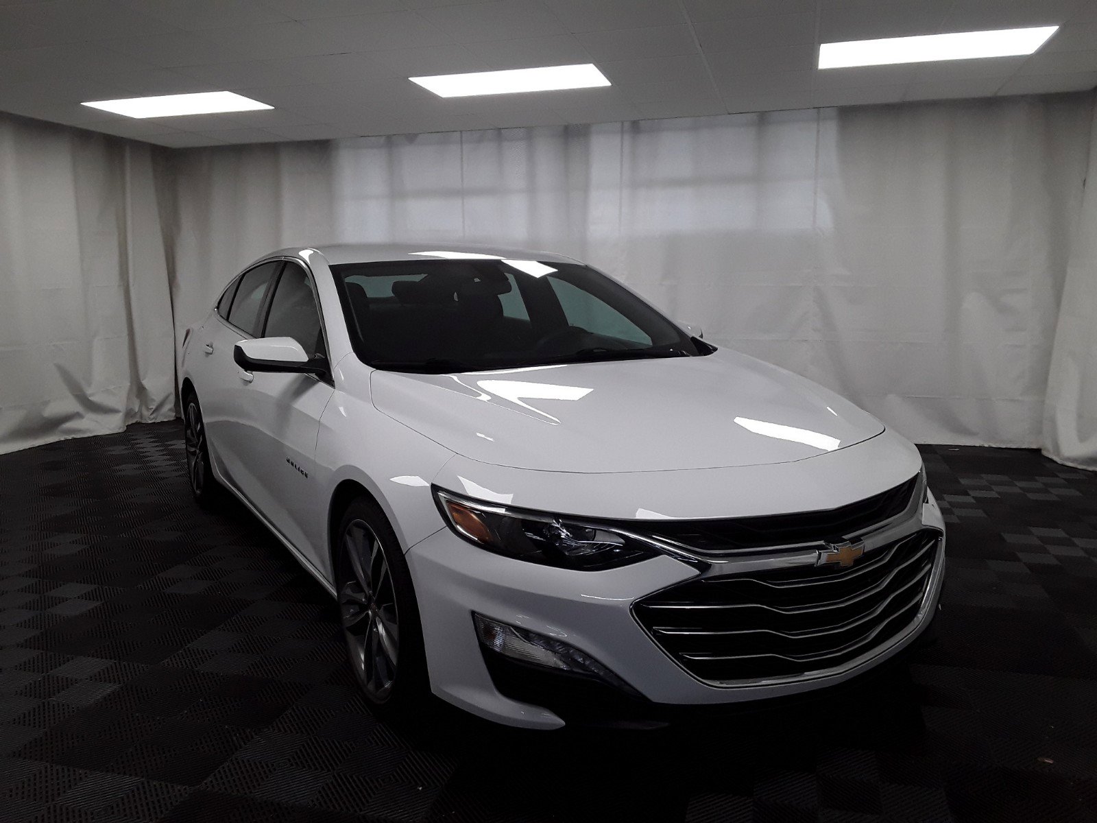 2022 Chevrolet Malibu 4dr Sdn LT