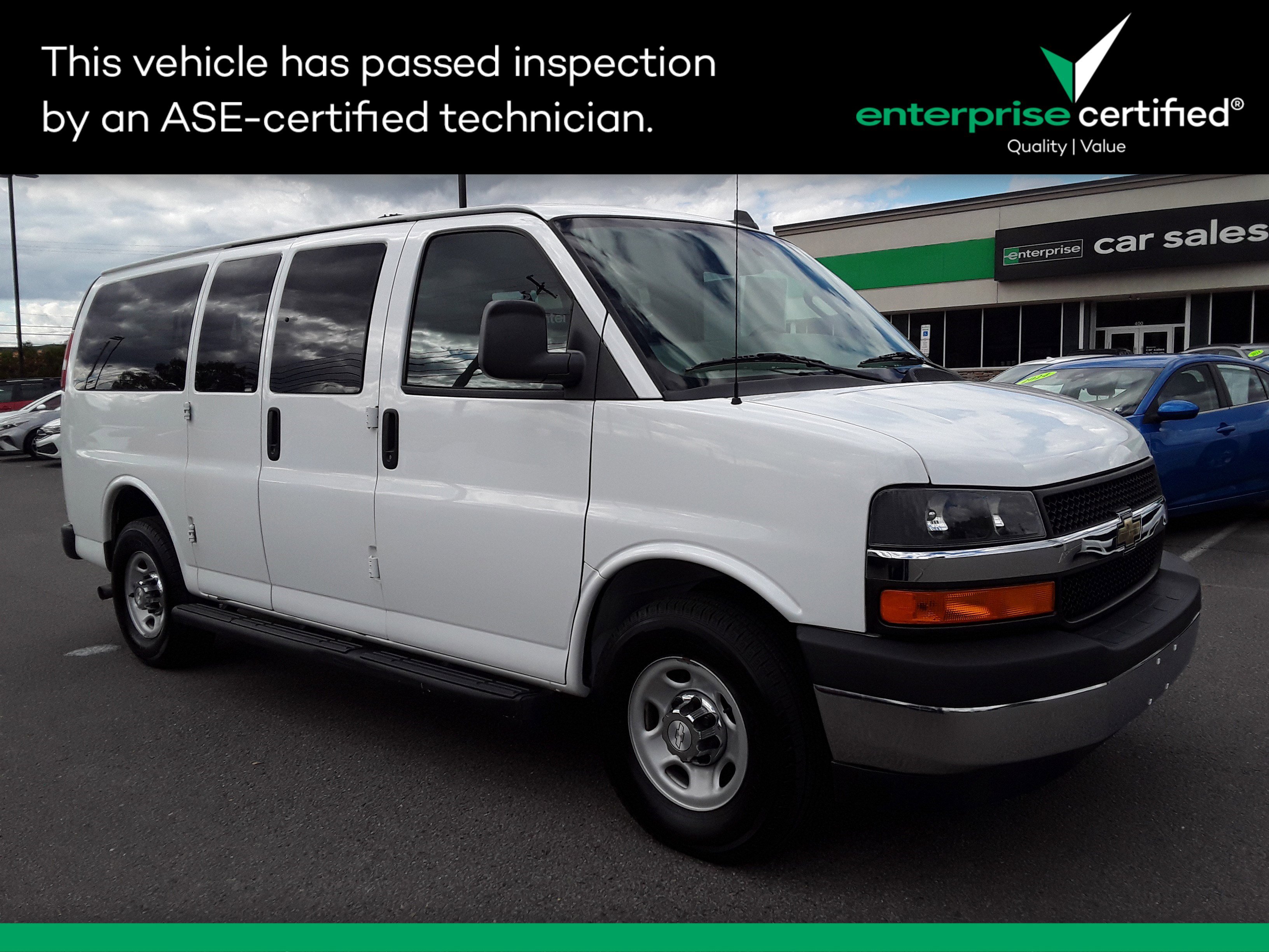 Used 2017 Chevrolet Express Passenger RWD 2500 135" LT