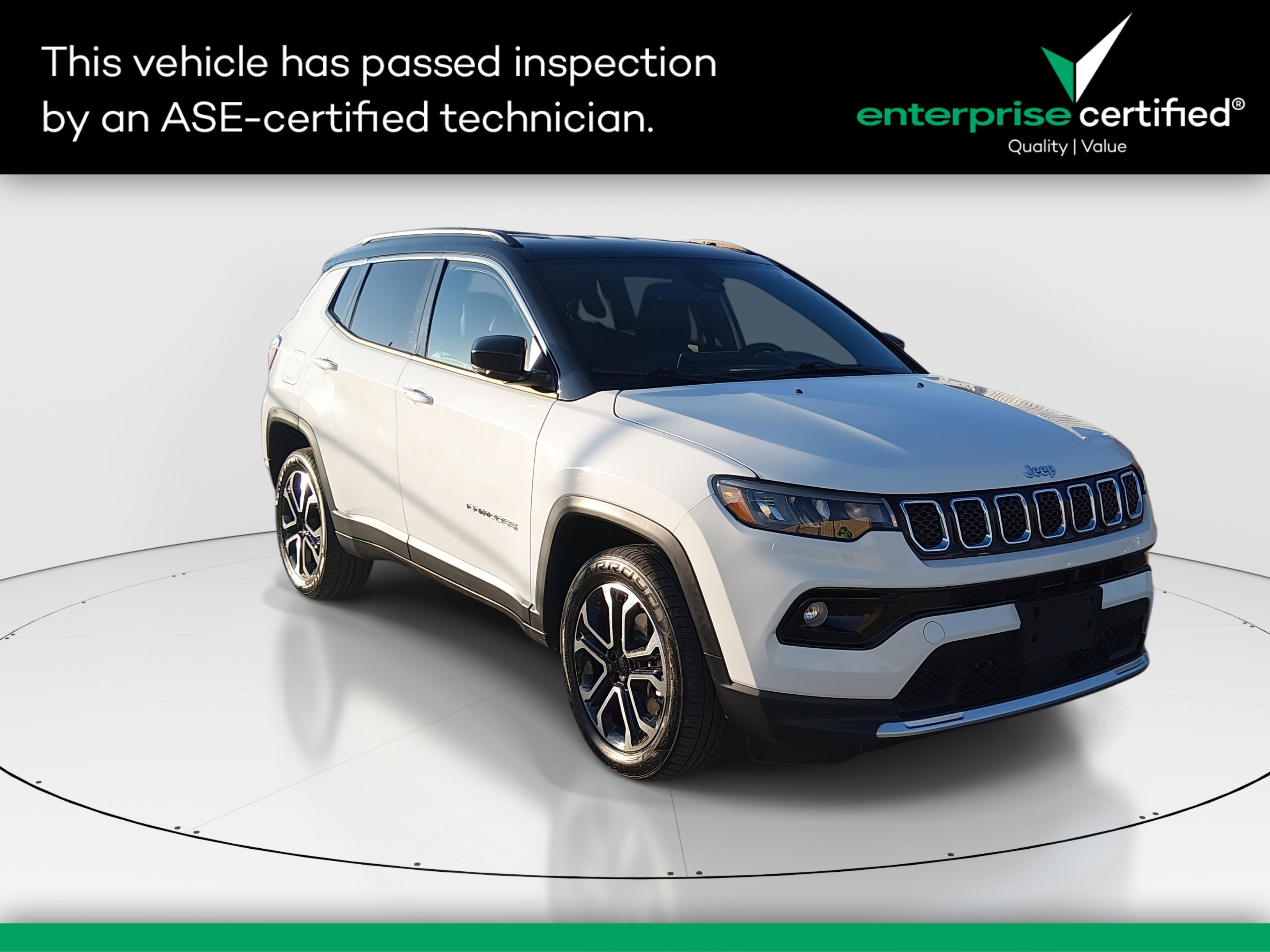 2023 Jeep Compass Limited's photo