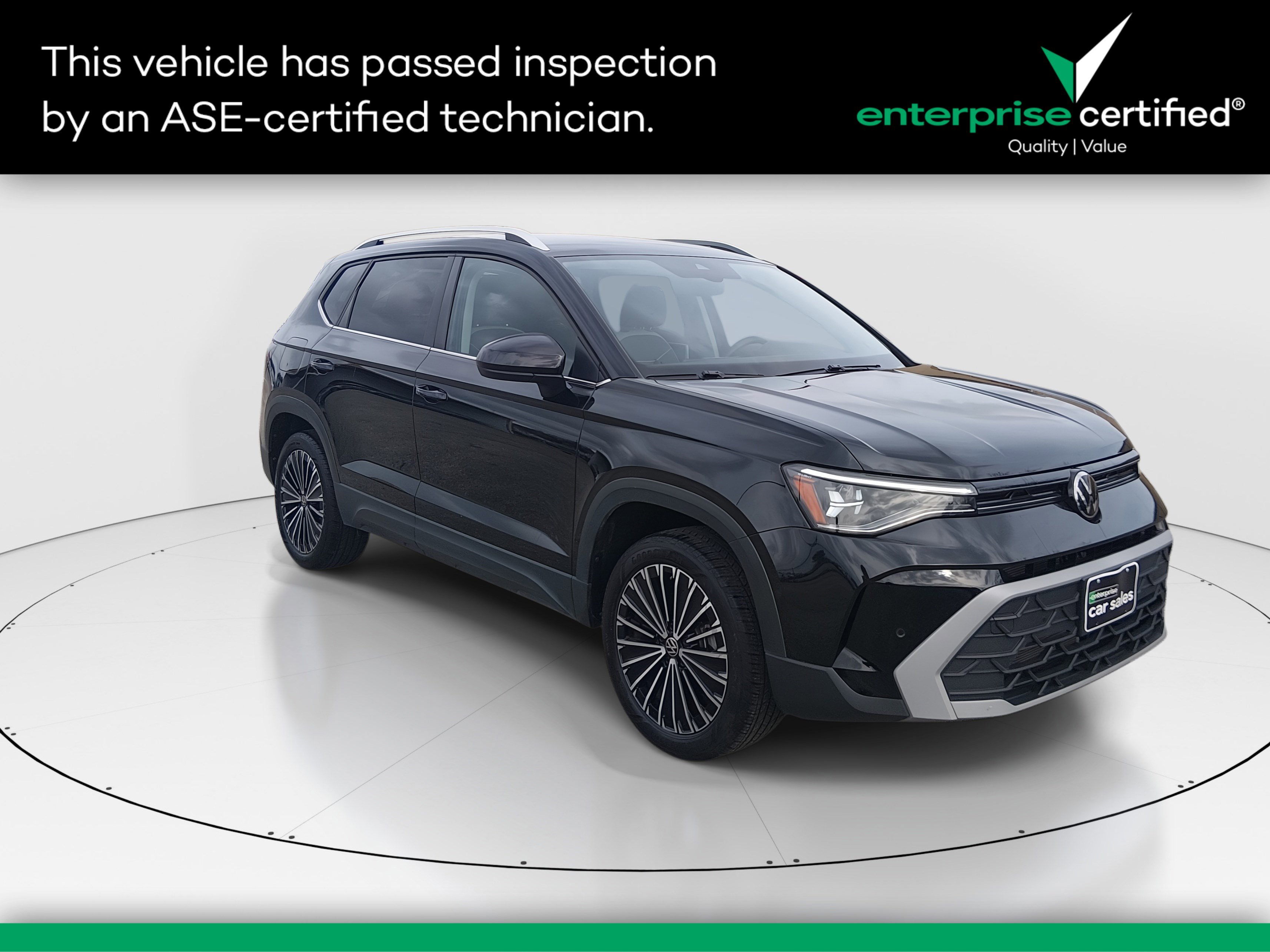 Used 2025 Volkswagen Taos SE FWD