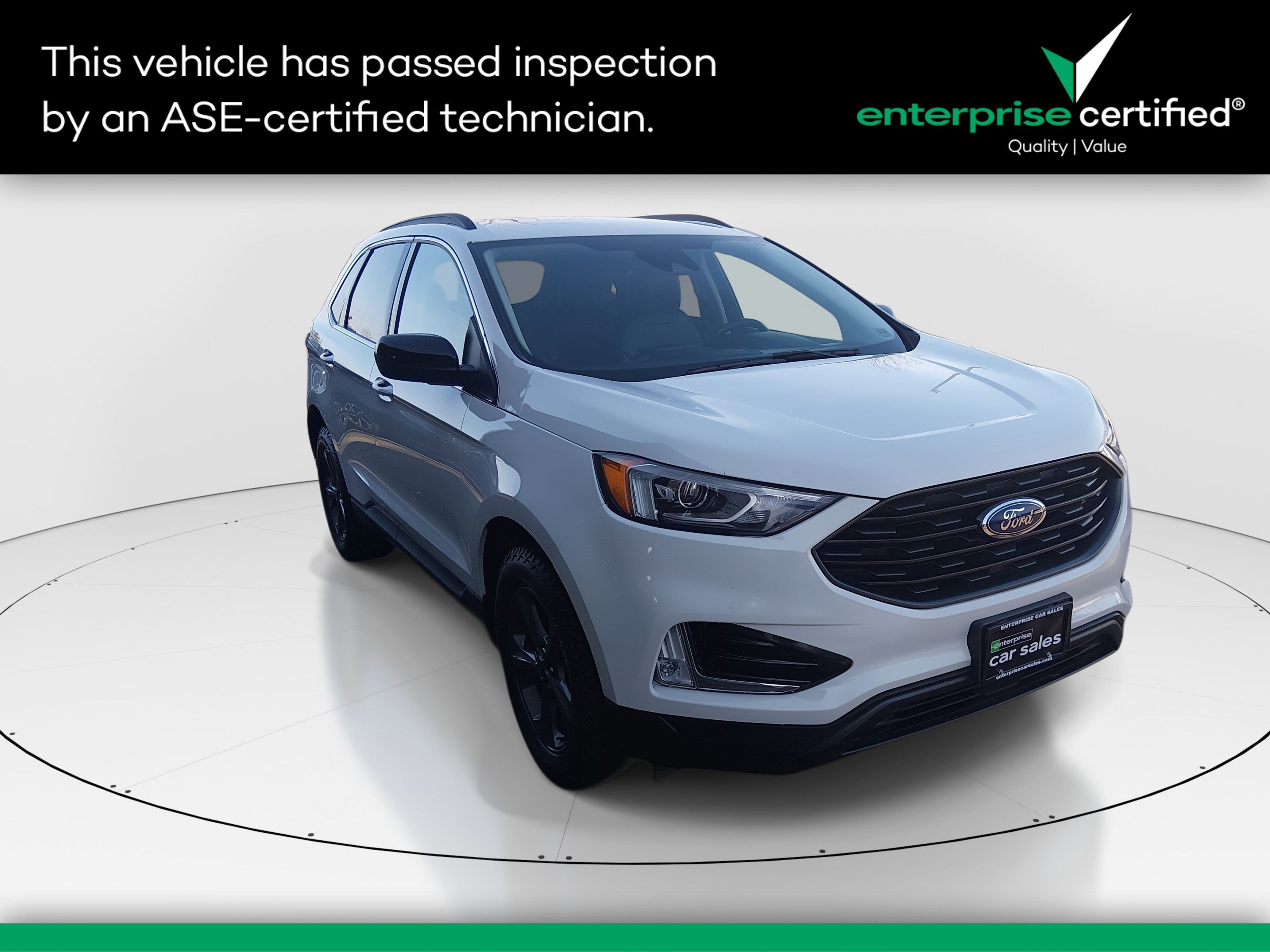 2022 Ford Edge SEL's photo