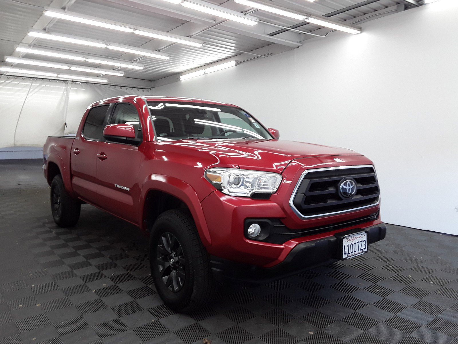 2022 Toyota Tacoma 4WD SR5 Double Cab 5' Bed V6 AT