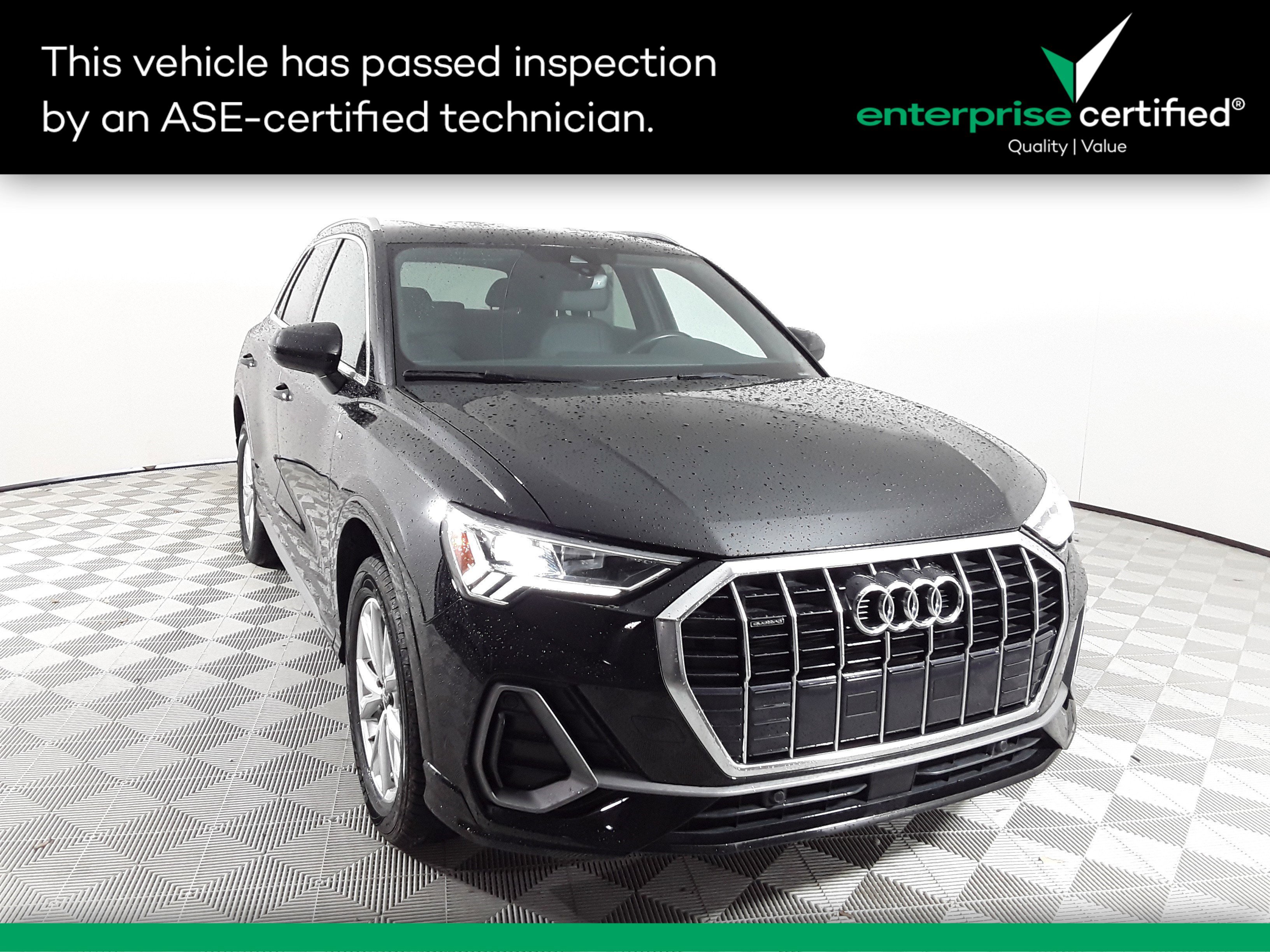 2023 Audi Q3 S line Premium 45 TFSI quattro